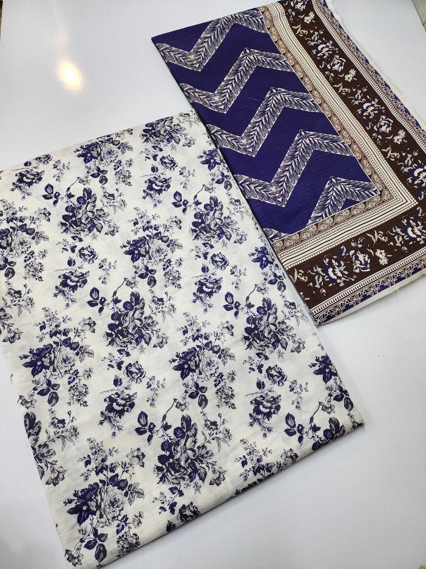 3 Piece Doriya Lawn Printed Suit With Lawn Dupatta