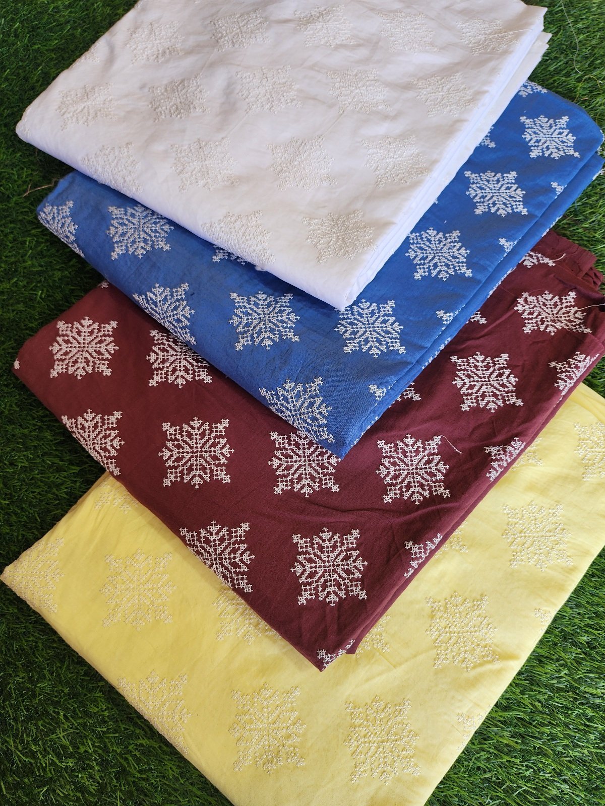Breeze Lawn 2 Pc Embroidered Suits