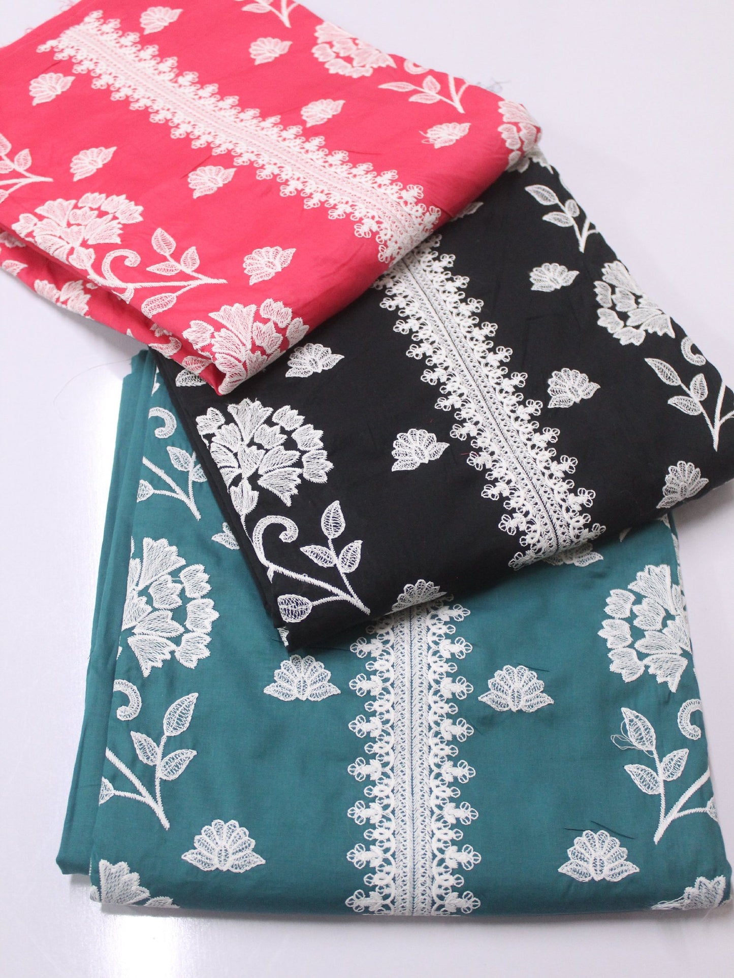 Breeze Lawn 2 Pc Embroidered Suits