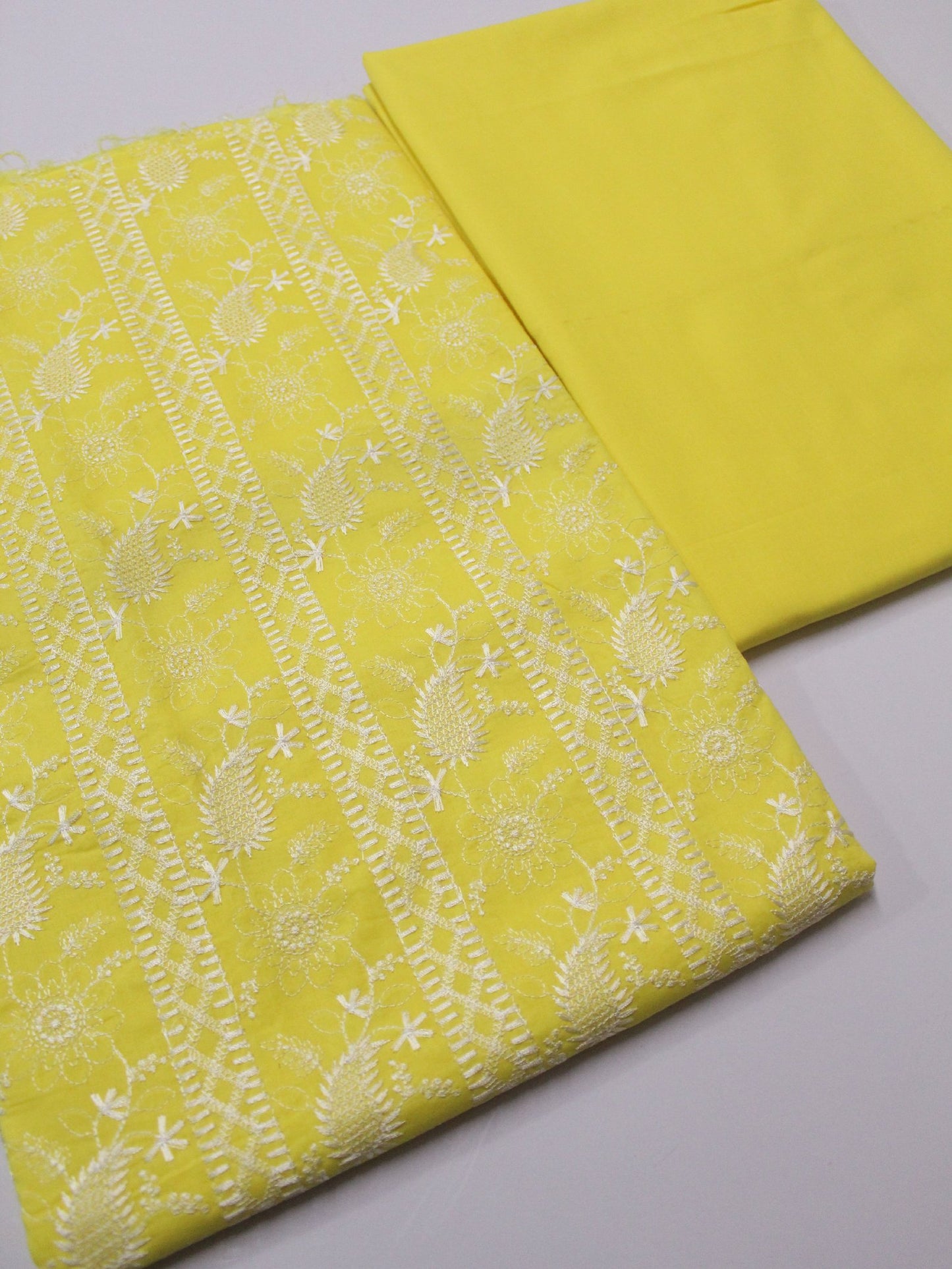 Breeze Lawn 2 Pc Embroidered Suits