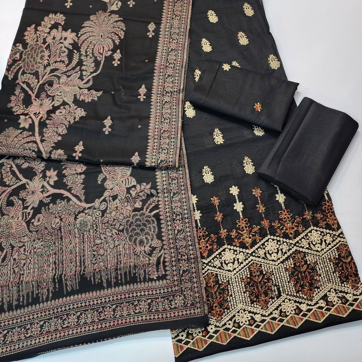 Chikankari 3 Piece Lawn Suit Fancy