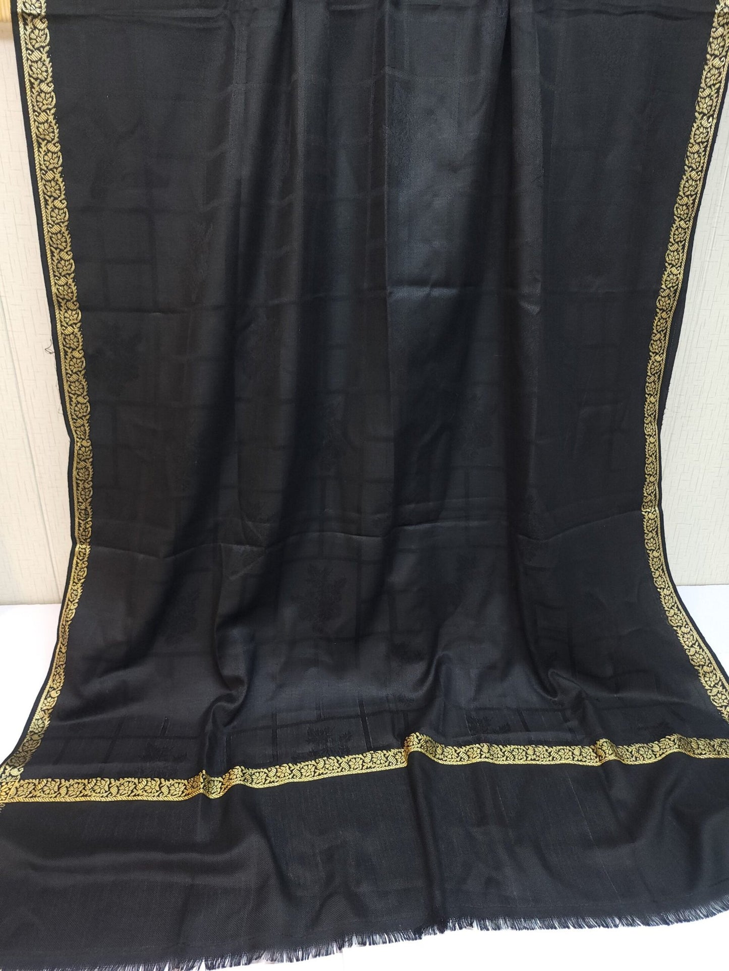 Pashmina Shawl Self Check Design With Self Border