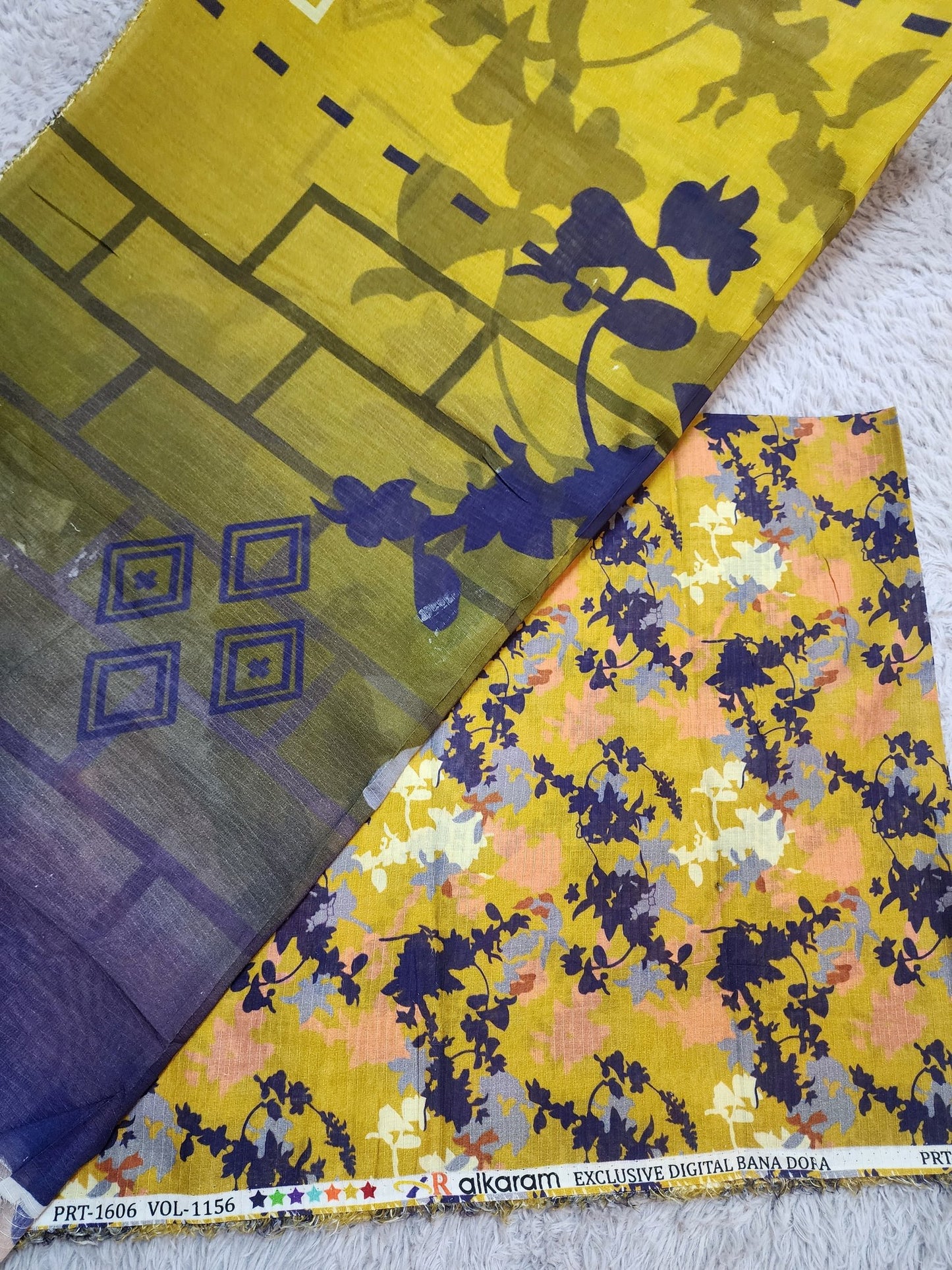 3 Piece Doriya Lawn Printed Suit With Lawn Dupatta