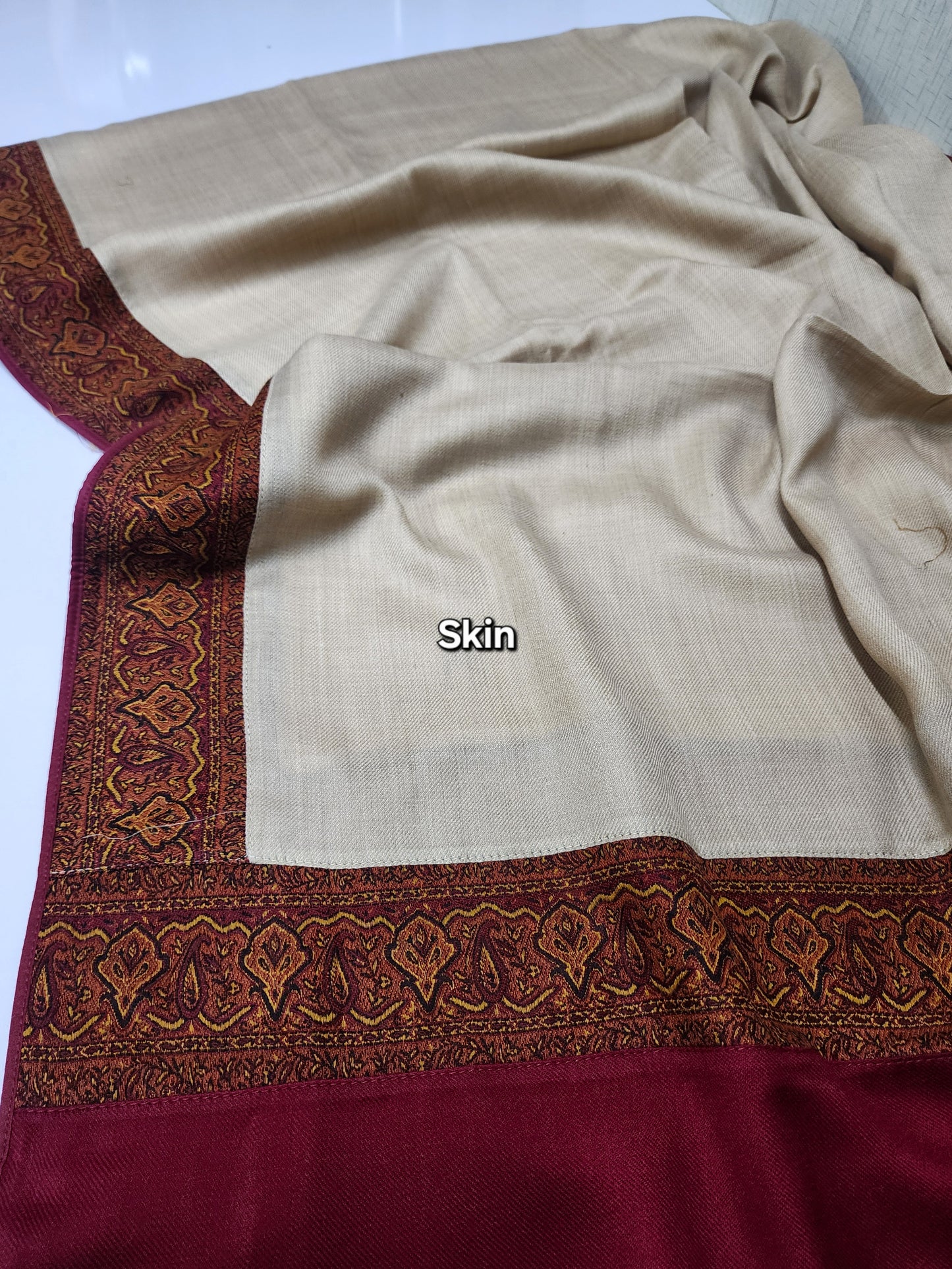 Kani Border Pashmina Shawl | Perfect Gift Item in Sale Price | Skin