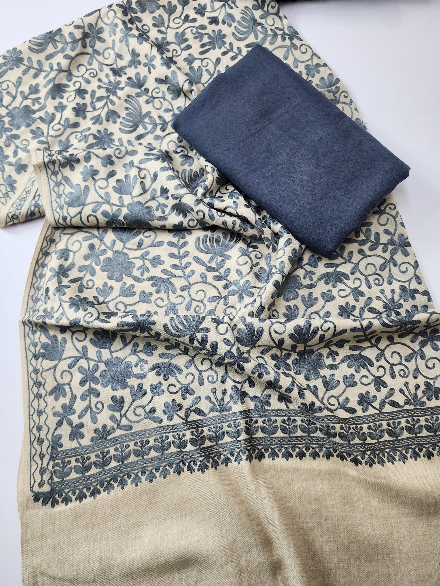 Pashmina 3 Piece Suit | Embroidered Shawl with Plain Suit Marina | Grey