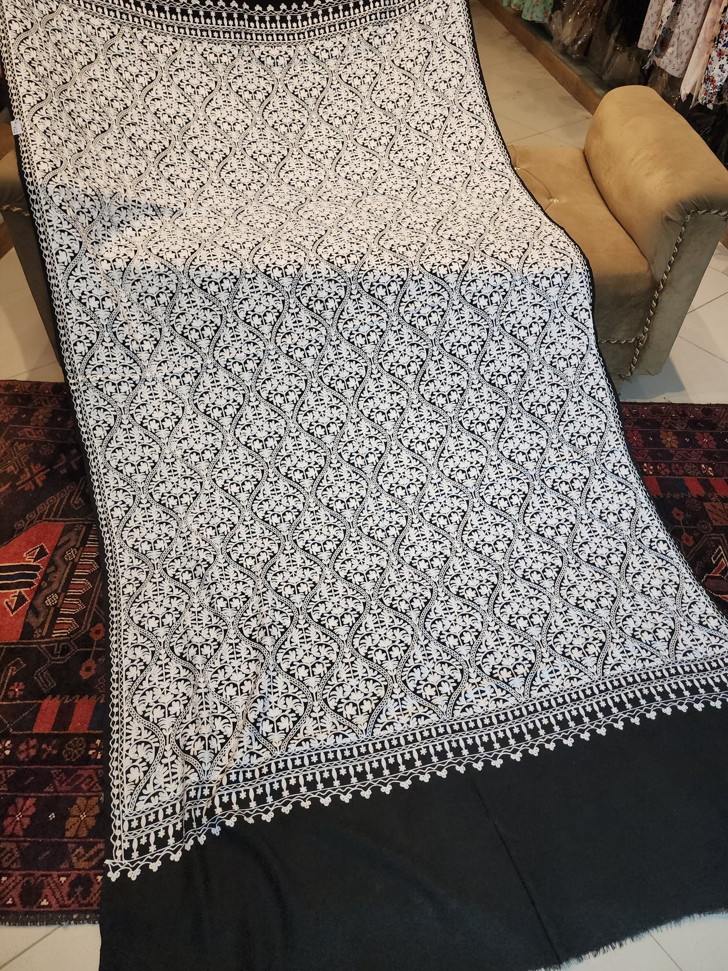 Pashmina Embroidered Shawl | Kashmiri Aar Work Embroidery Perfect Gift in Sale Price Black