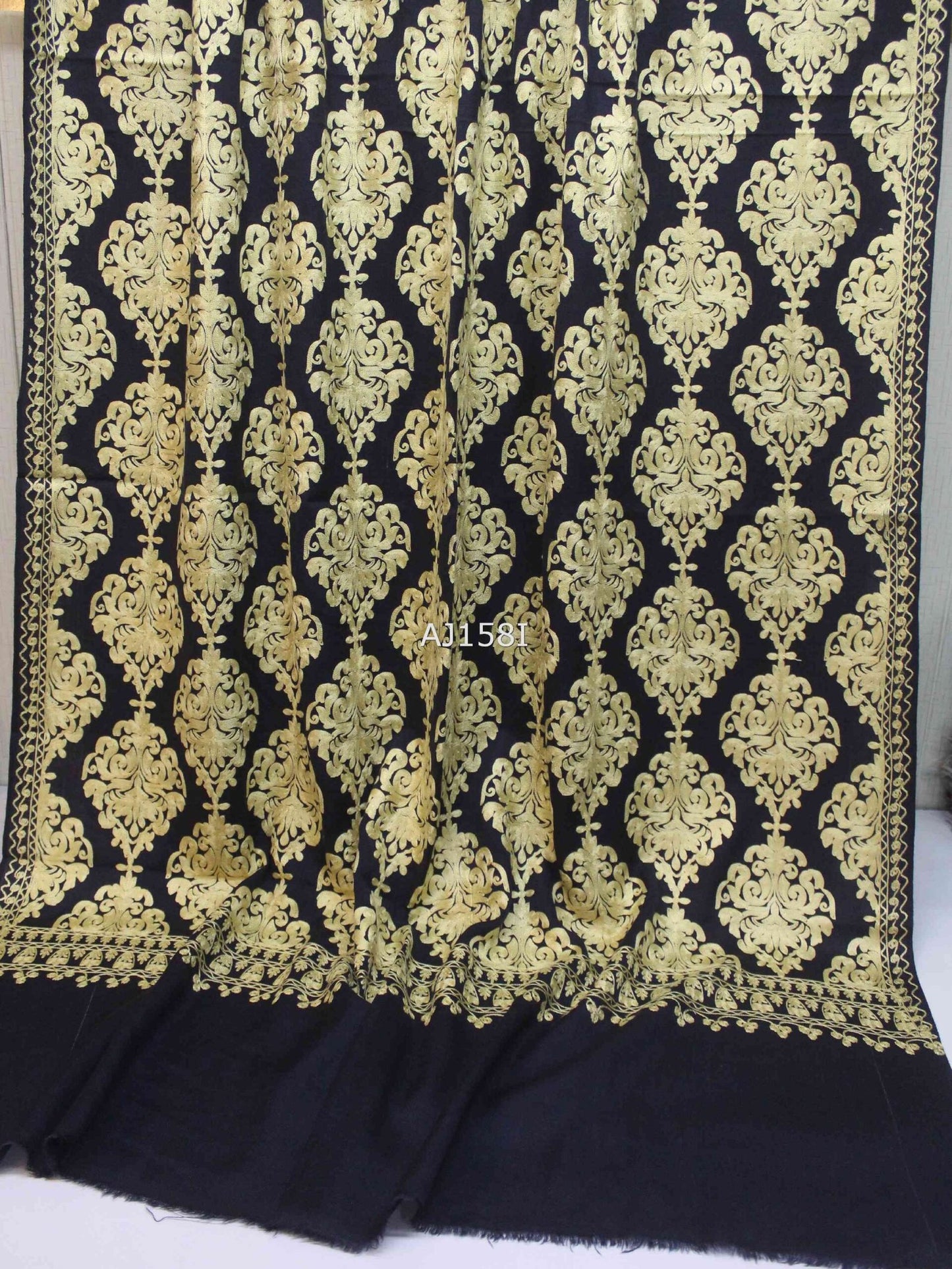 Pashmina Embroidered Shawl | Kashmiri Aar Work Embroidery Perfect Gift in Sale Price
