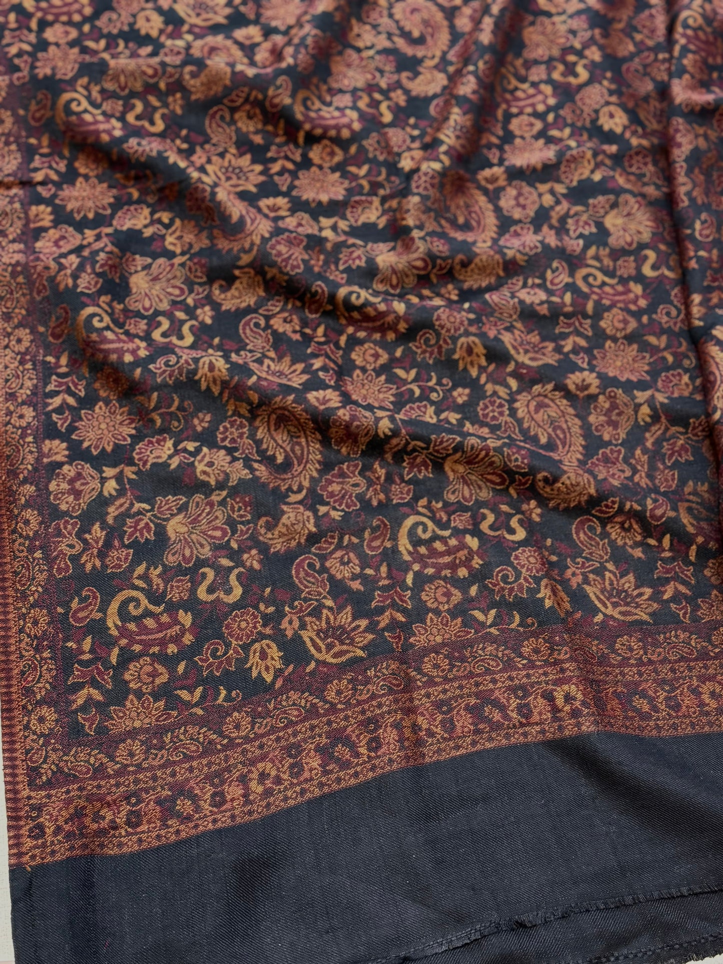 Pashmina Wool Kani Shawl in Full Size Multi Color