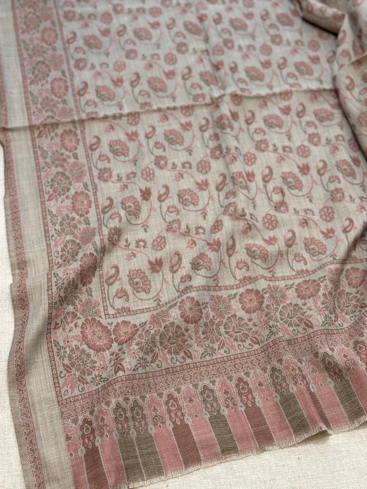 Pashmina Wool Kani Shawl in Full Size Multi Color