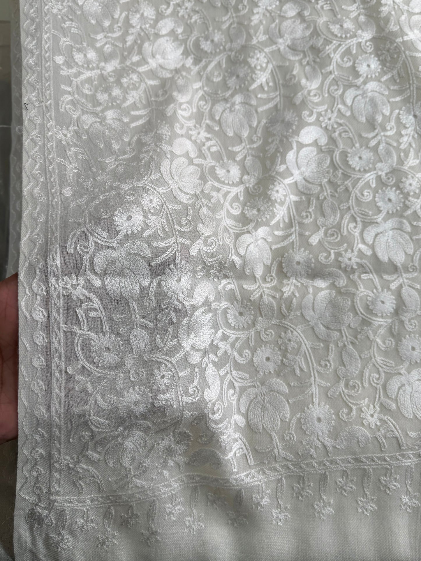 Pashmina Embroidered Shawl | Kashmiri Aar Work Embroidery Perfect Gift in Sale Price White