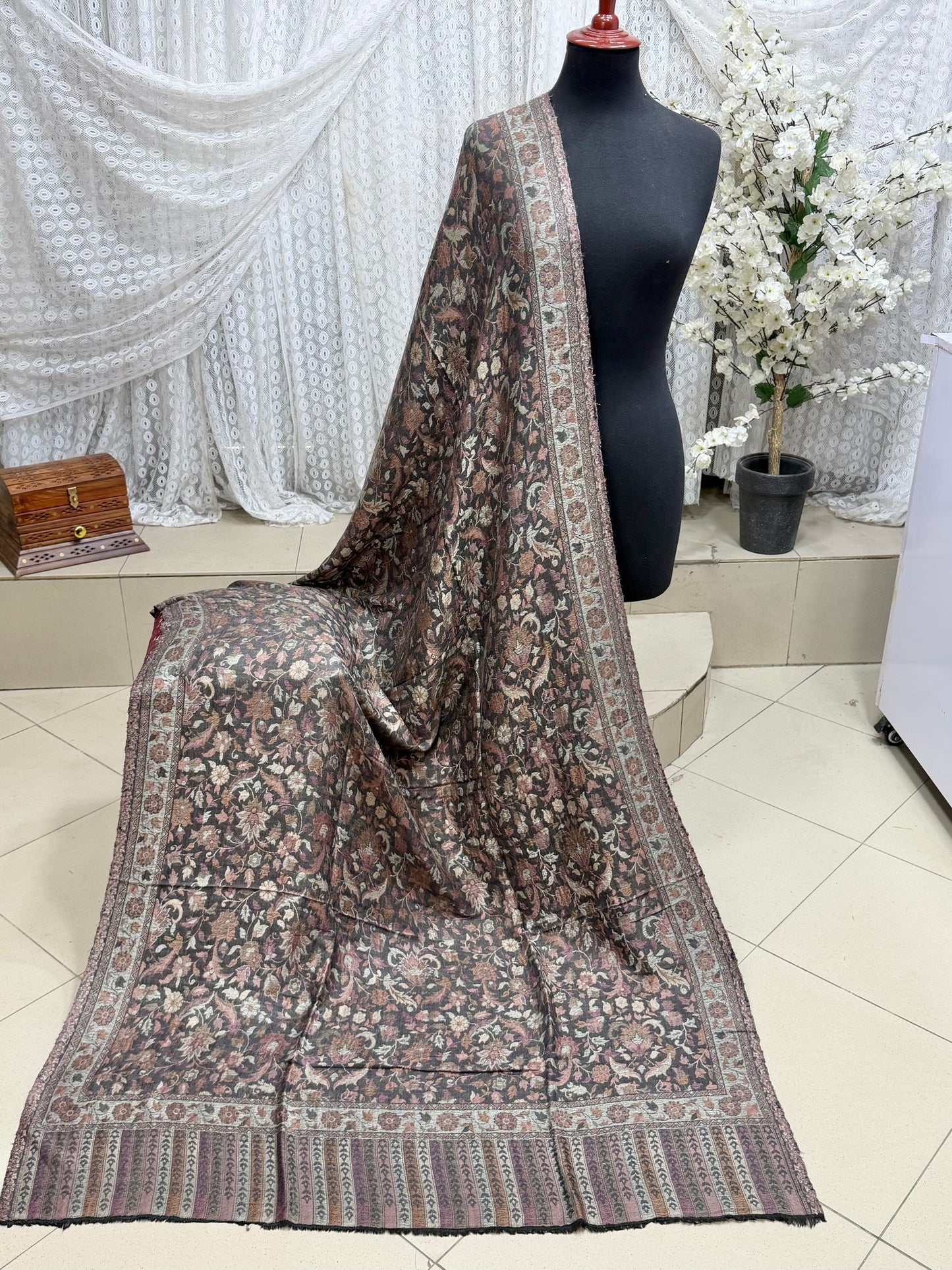 Kani Shawl Reversible 2 Sides useable | Made in Kashmir Pashmina Toosh Shawl