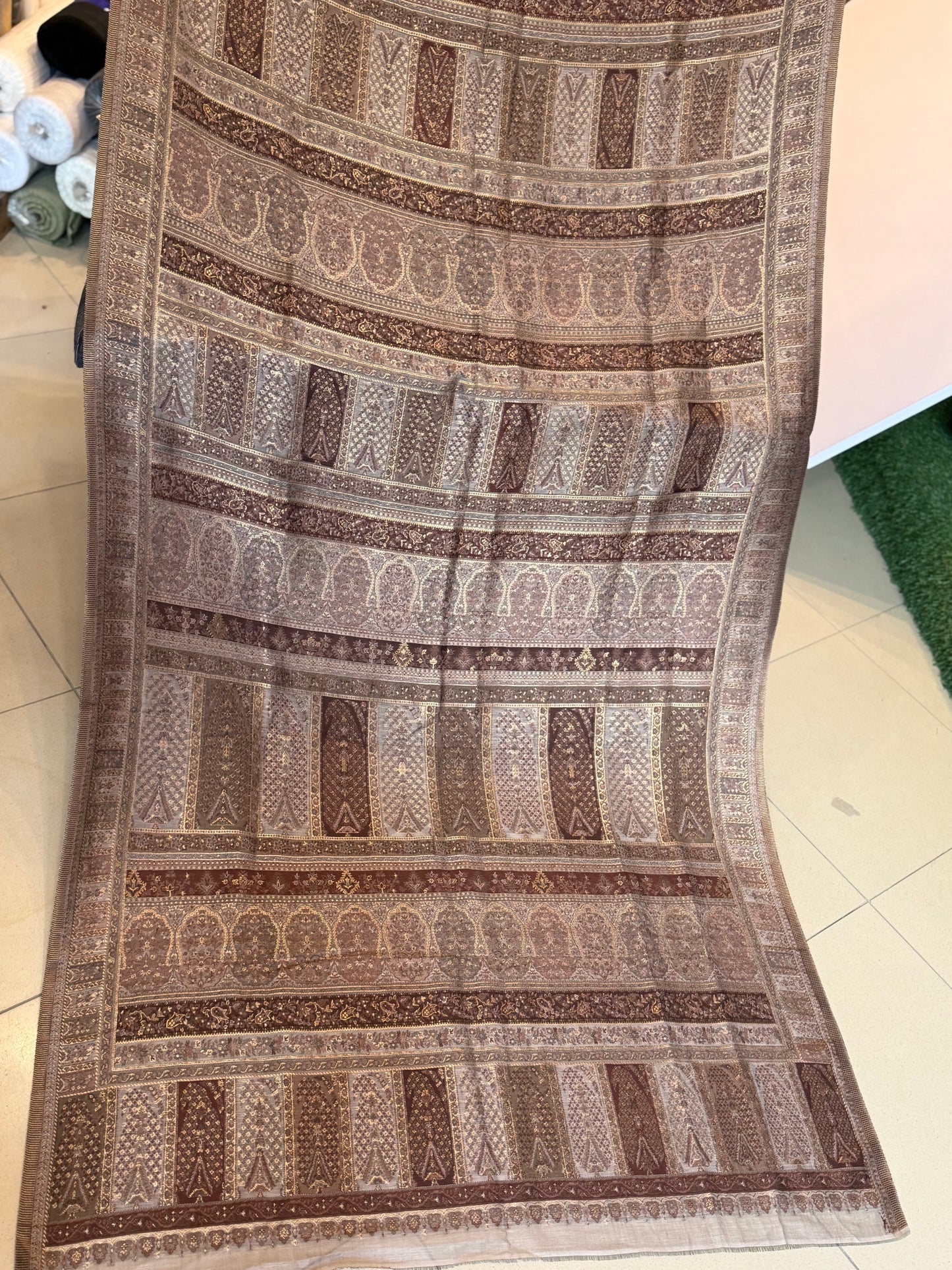 Luxury Kani Silk Shawl, Wedding Wrap Perfect Gift Made in Kashmir