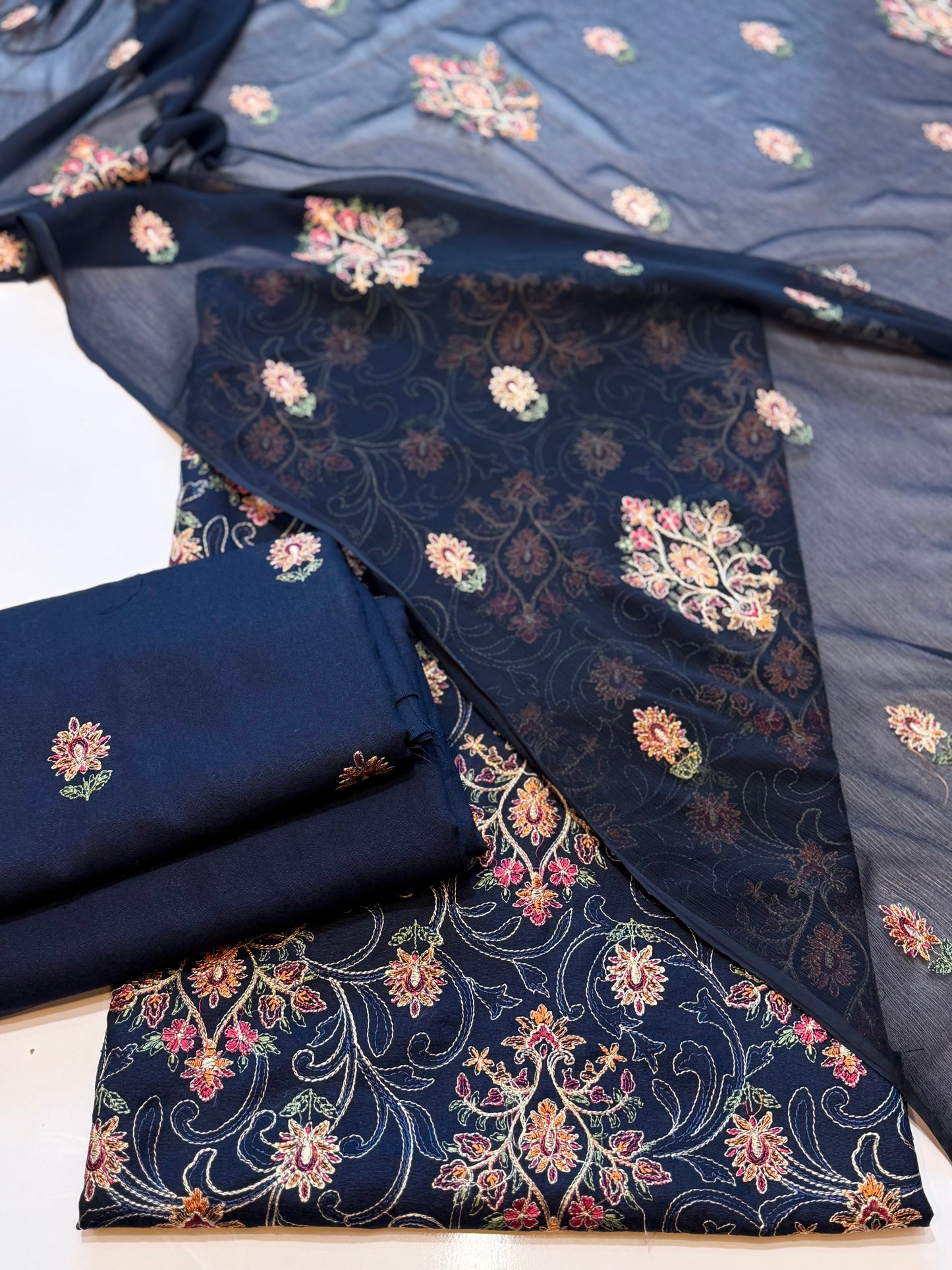 Karandi 3 Piece Embroidered Suit Crinkle Dupatta | Navy Blue