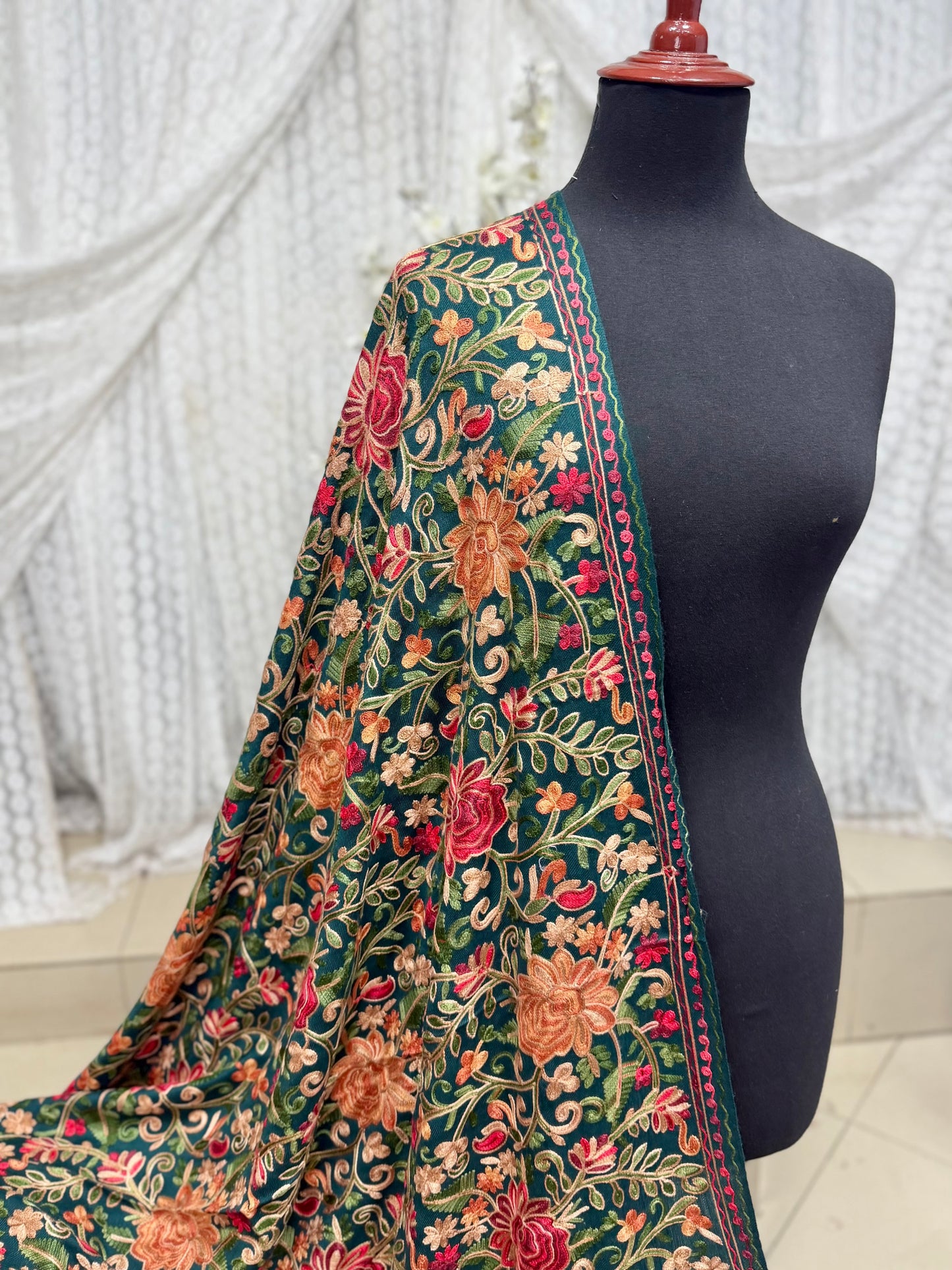 Pashmina Shawl Full Size | Kashmiri Embroidery | Zinc