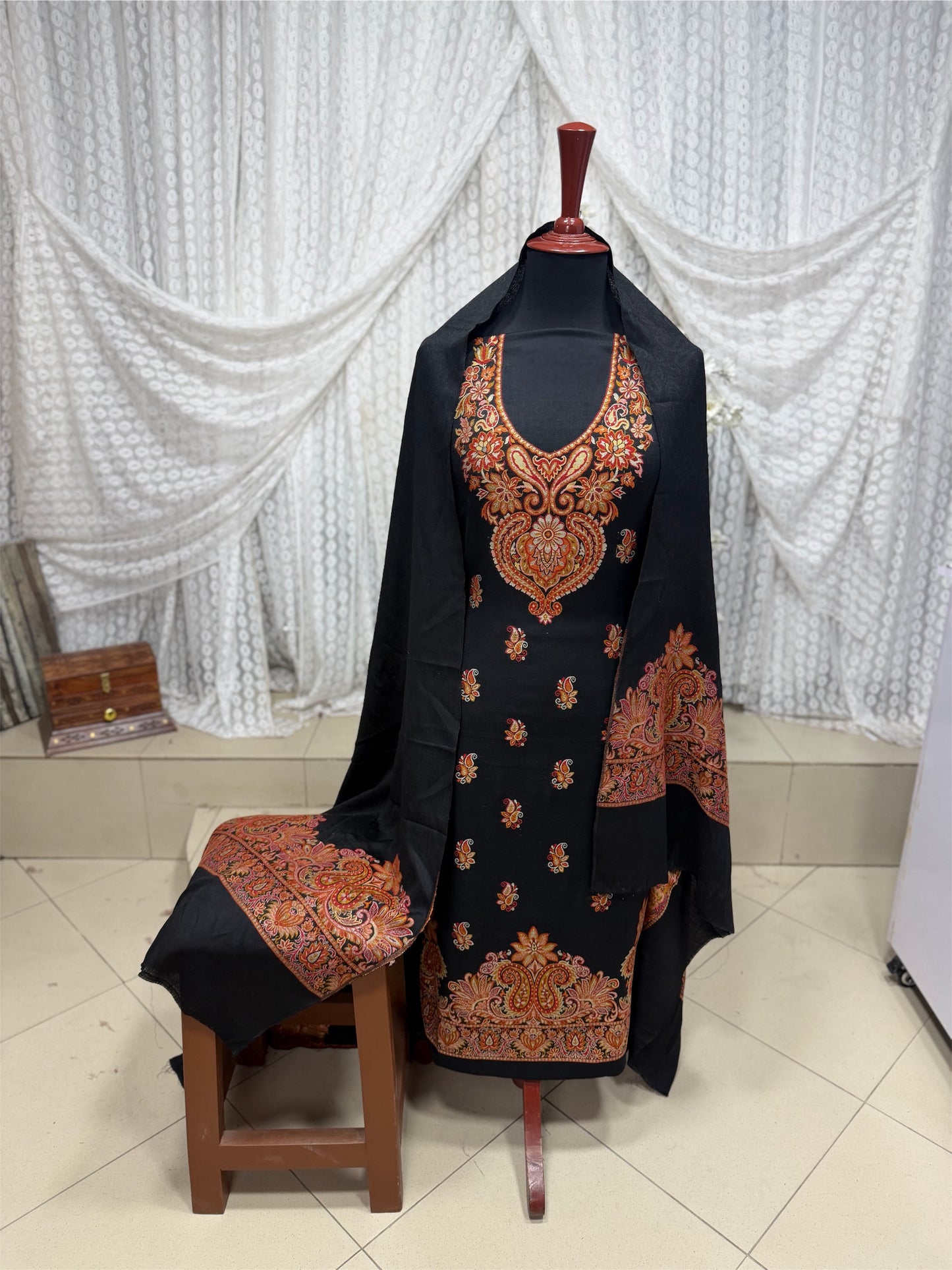 Kani Pashmina 3 Piece Unstitched Suit | Black