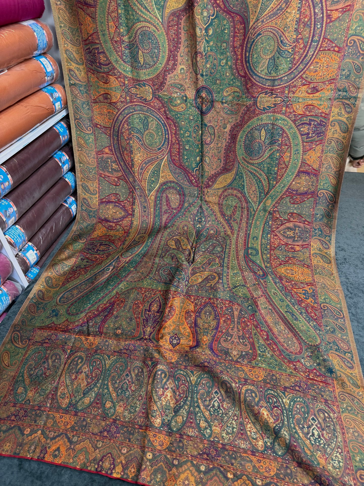 Luxury Kani Silk Shawl, Wedding Wrap Perfect Gift Made in Kashmir