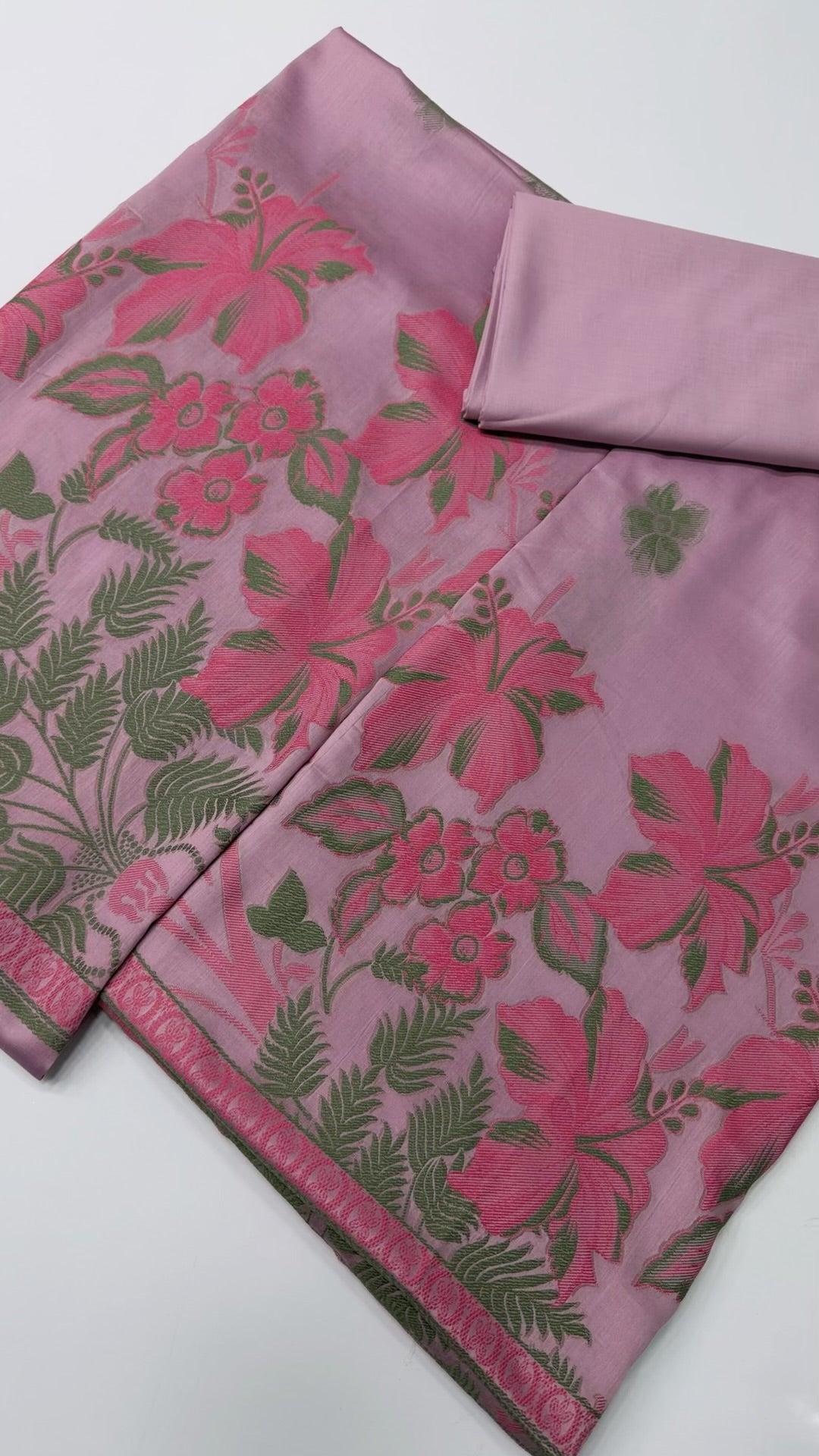 3 Piece Lawn Kani Suit With Same Lawn Dupatta | Pink