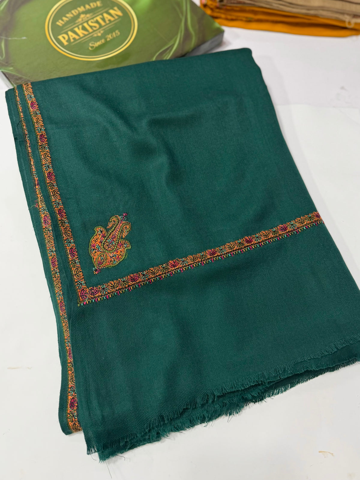 Kingri Border Embroidered Pashmina Shawl | Zinc
