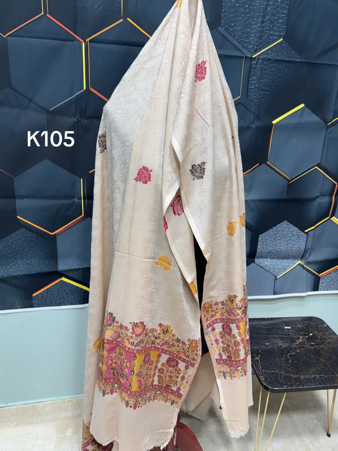 Lawn kani Shawl | Self Kani Border Pallu Shawl Full Size | K105