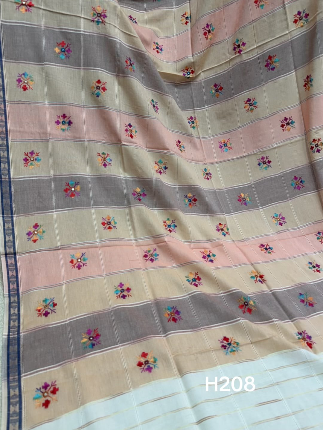 Handmade Lawn Shawl | Fine Thread Work Pure Lawn Shawl H208