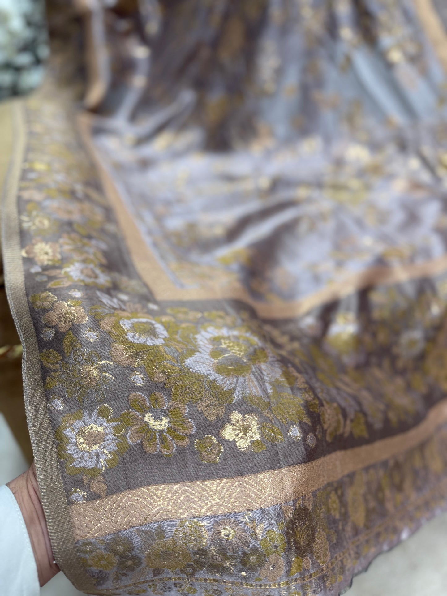 Luxury Kani Silk Shawl, Wedding Wrap Perfect Gift Made in Kashmir