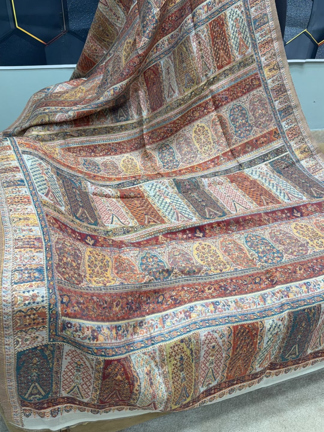 Luxury Kani Silk Shawl, Wedding Wrap Perfect Gift Made in Kashmir