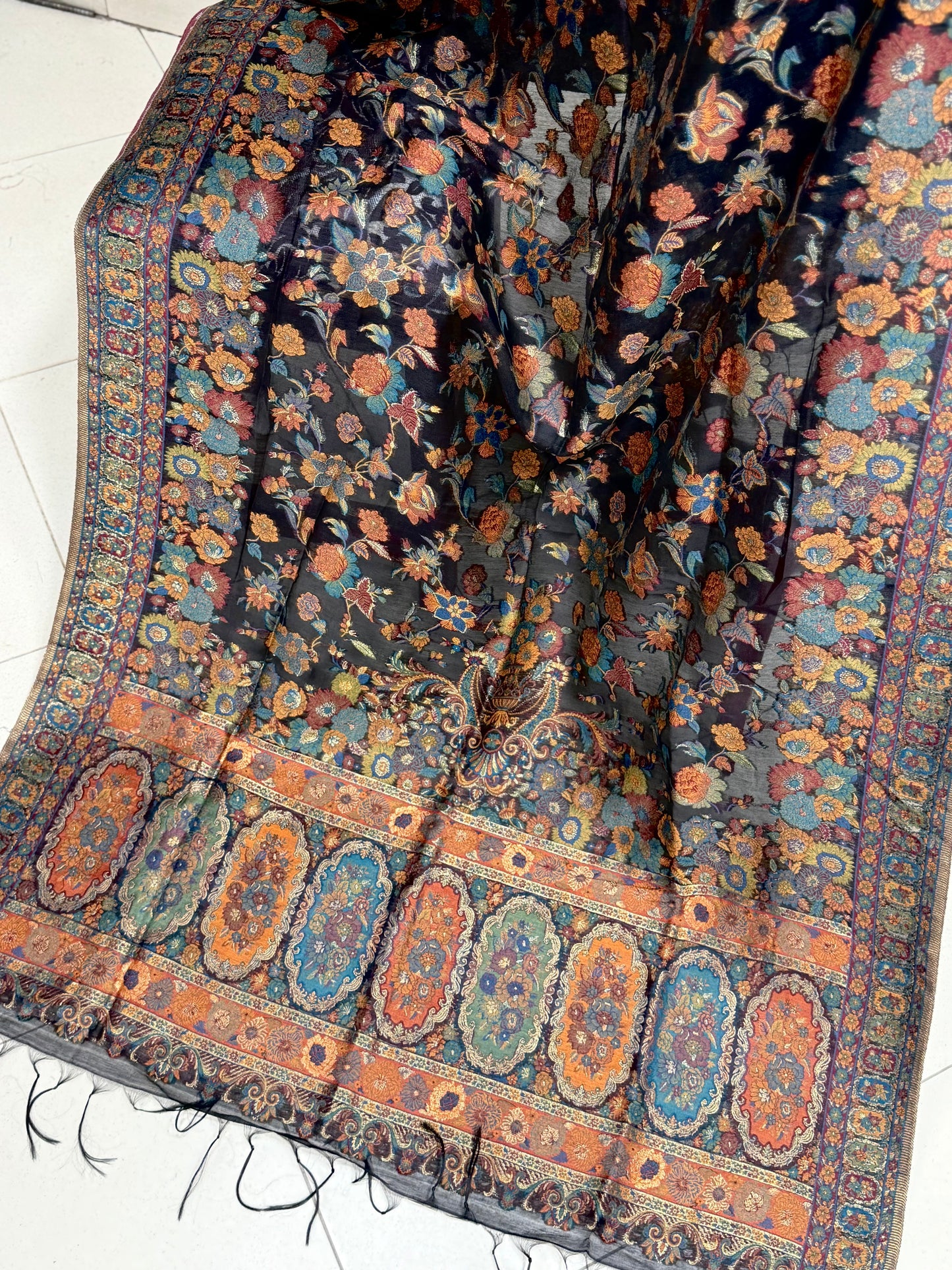 Luxury Kani Silk Shawl, Wedding Wrap Perfect Gift Made in Kashmir