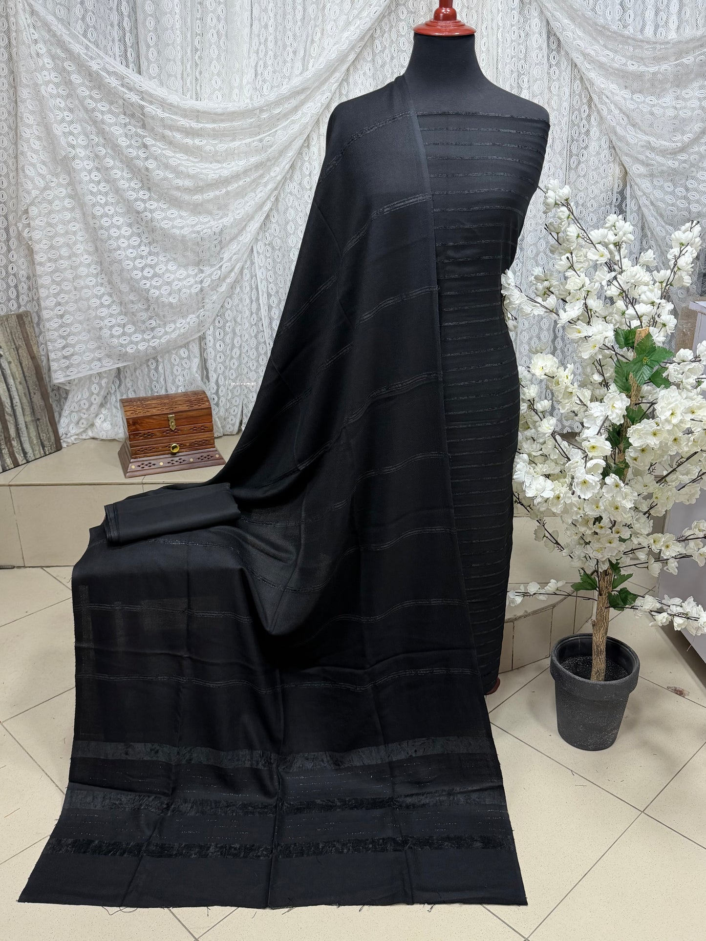 3 Piece Suit | Velvet Lining Marina Suit Allover With Shawl | New Arrival Beautiful Gift | Black New