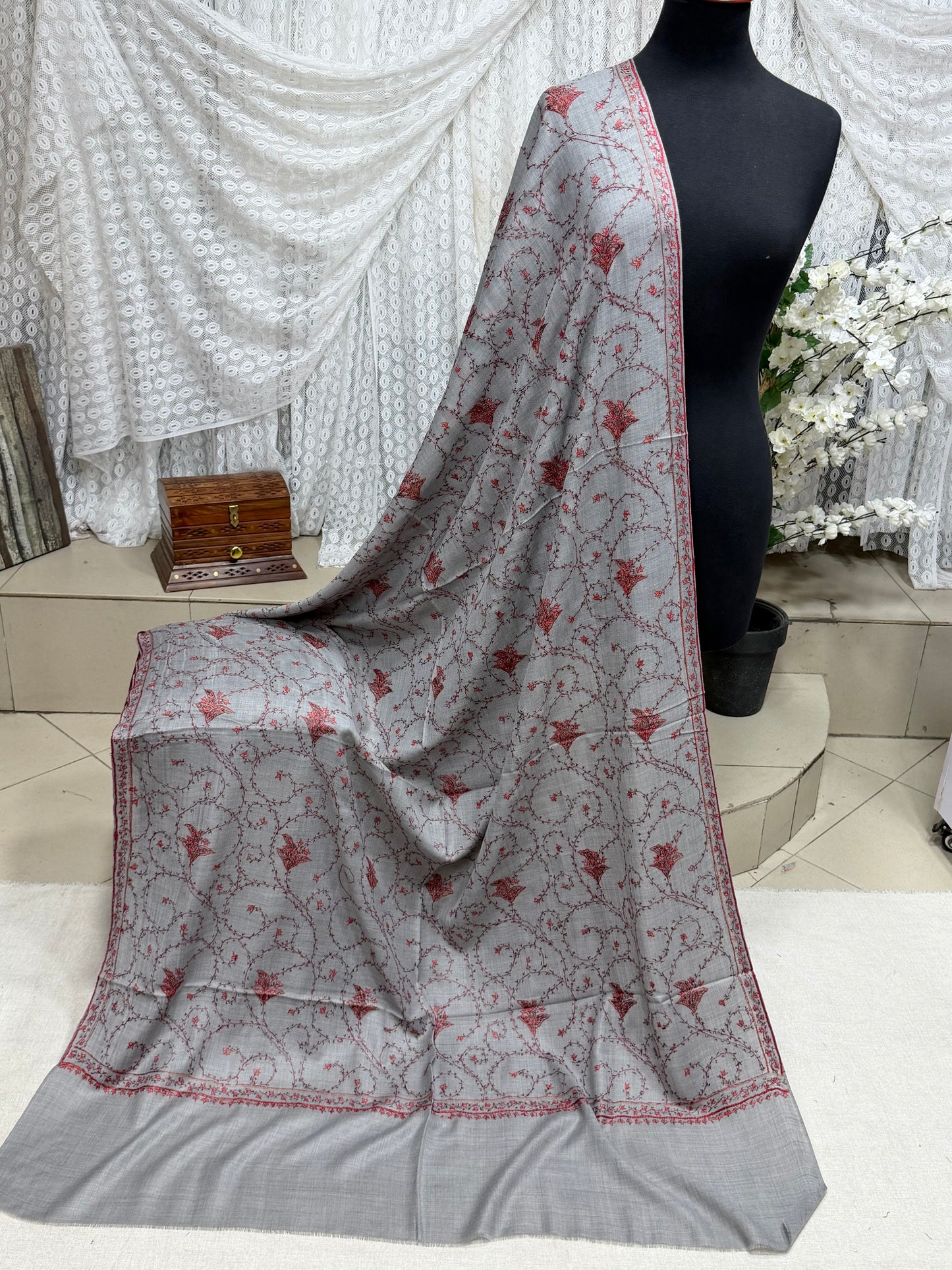Pashmina Handmade Full Embroidered Souzni Shawl Beautiful New Design 2025 Collection Made in Kashmir
