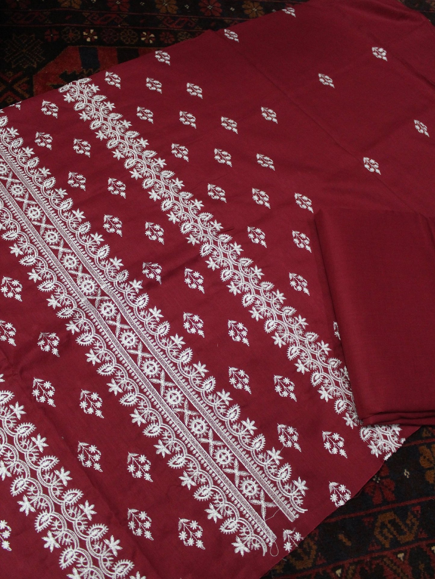 Breeze Lawn 2 Pc Embroidered Suits