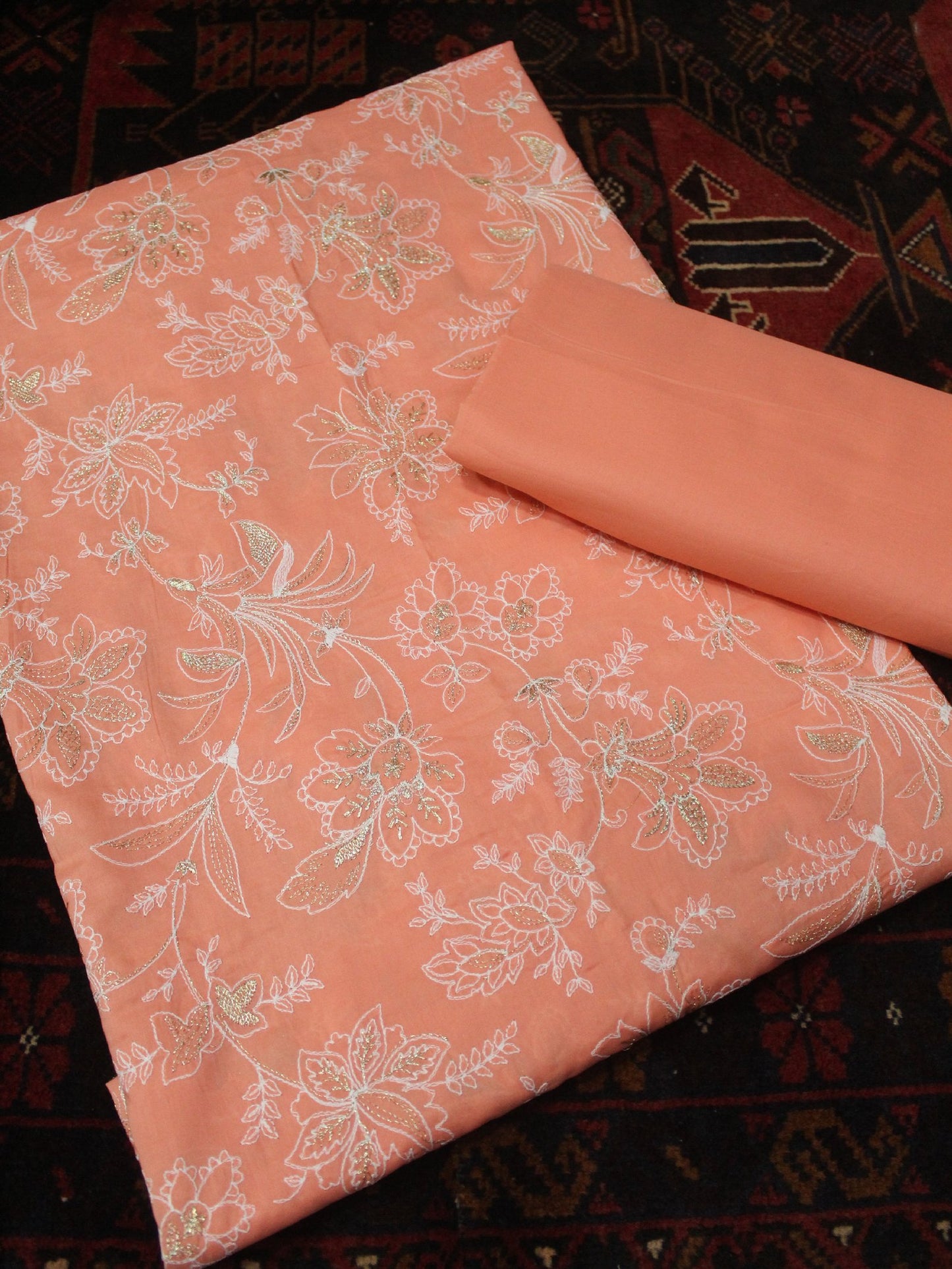 Breeze Lawn 2 Pc Embroidered Suit