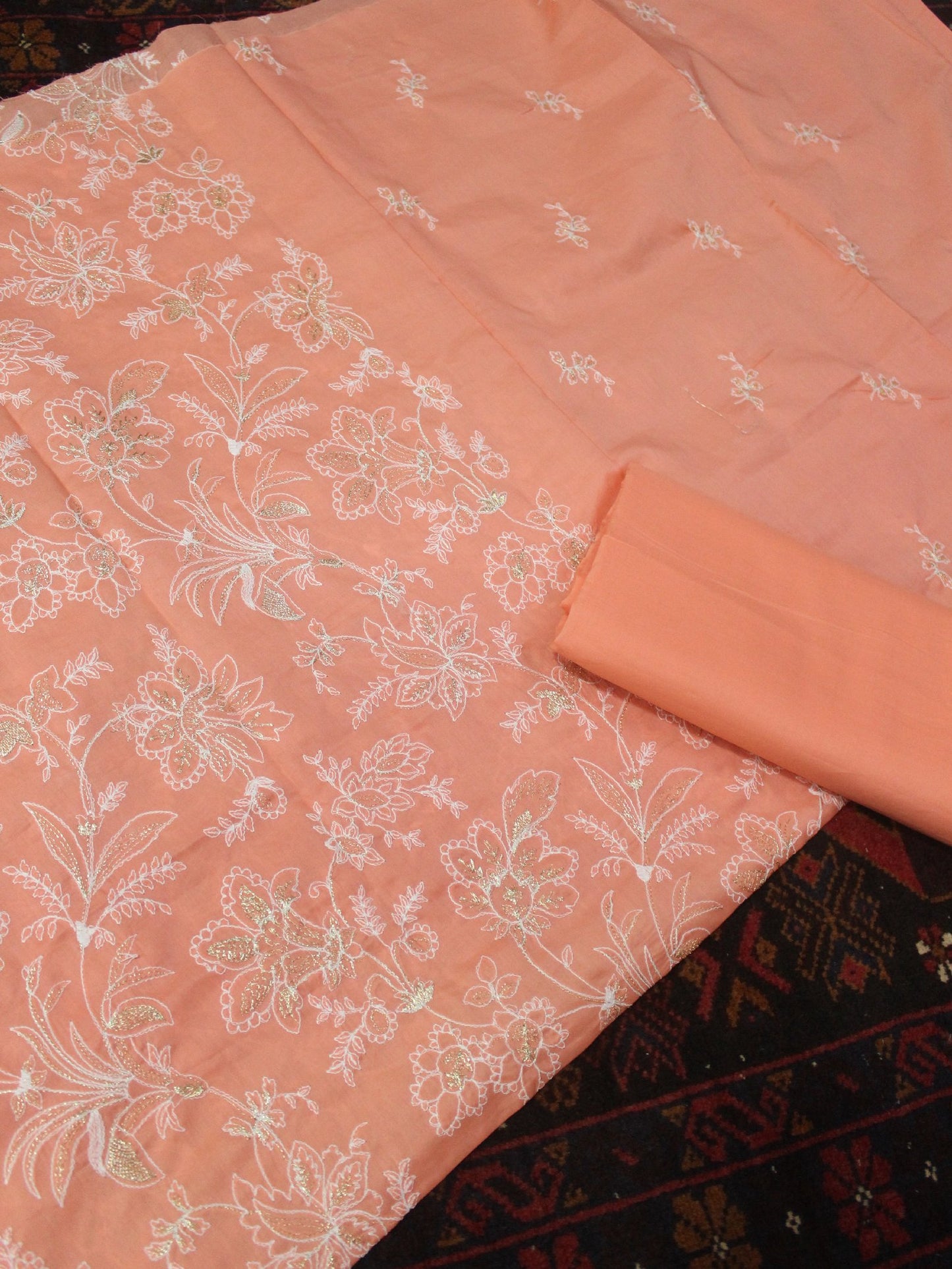 Breeze Lawn 2 Pc Embroidered Suit