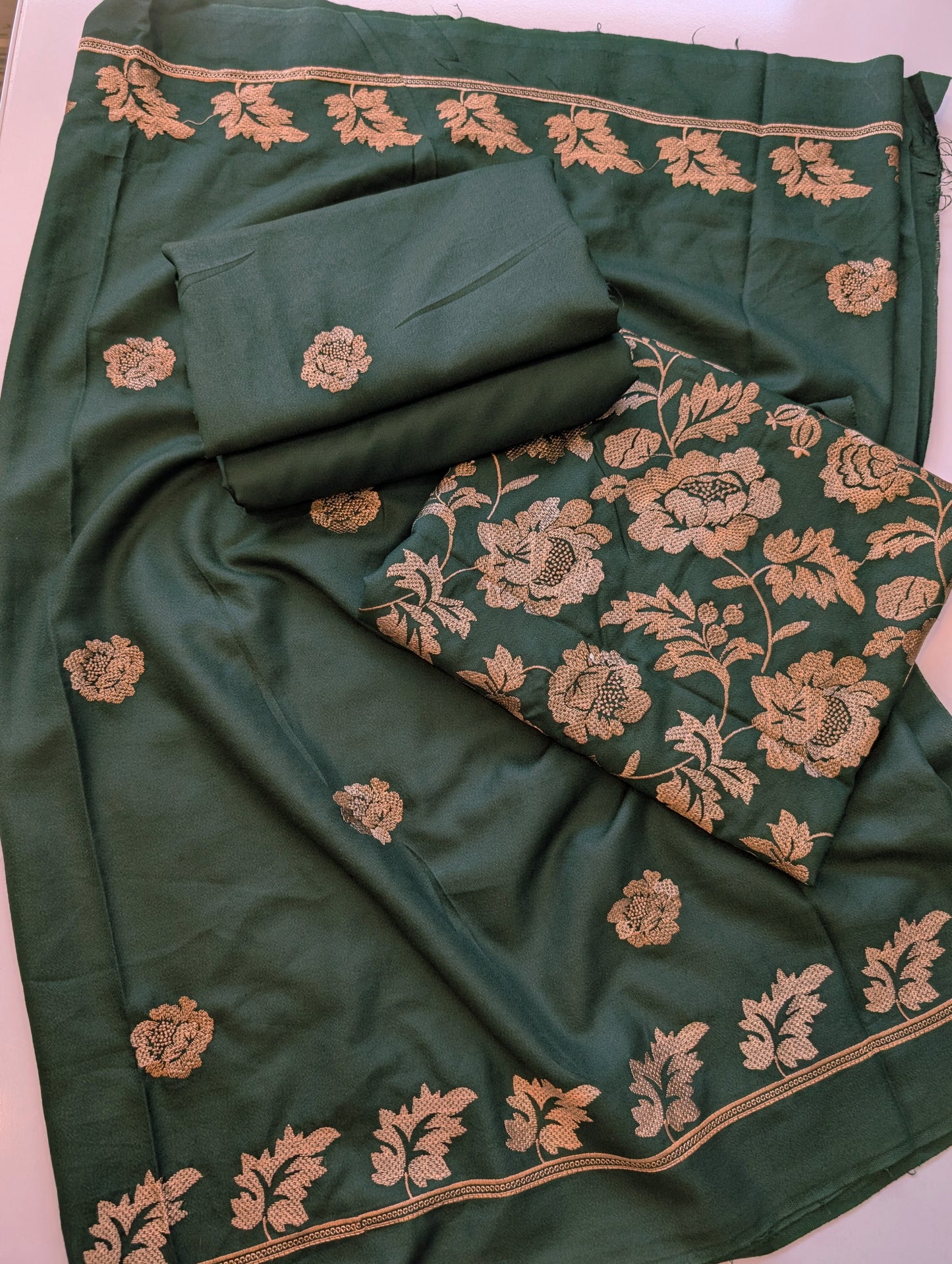 Marina 3 Piece Embroidered Suit Skin Embroidery Marina Shawl | Daek Green