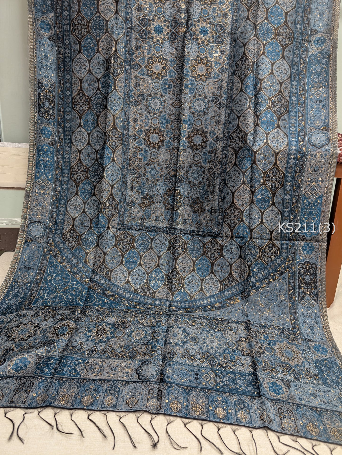 Luxury Kani Silk Shawl, Wedding Wrap Perfect Gift Made in Kashmir | KS211