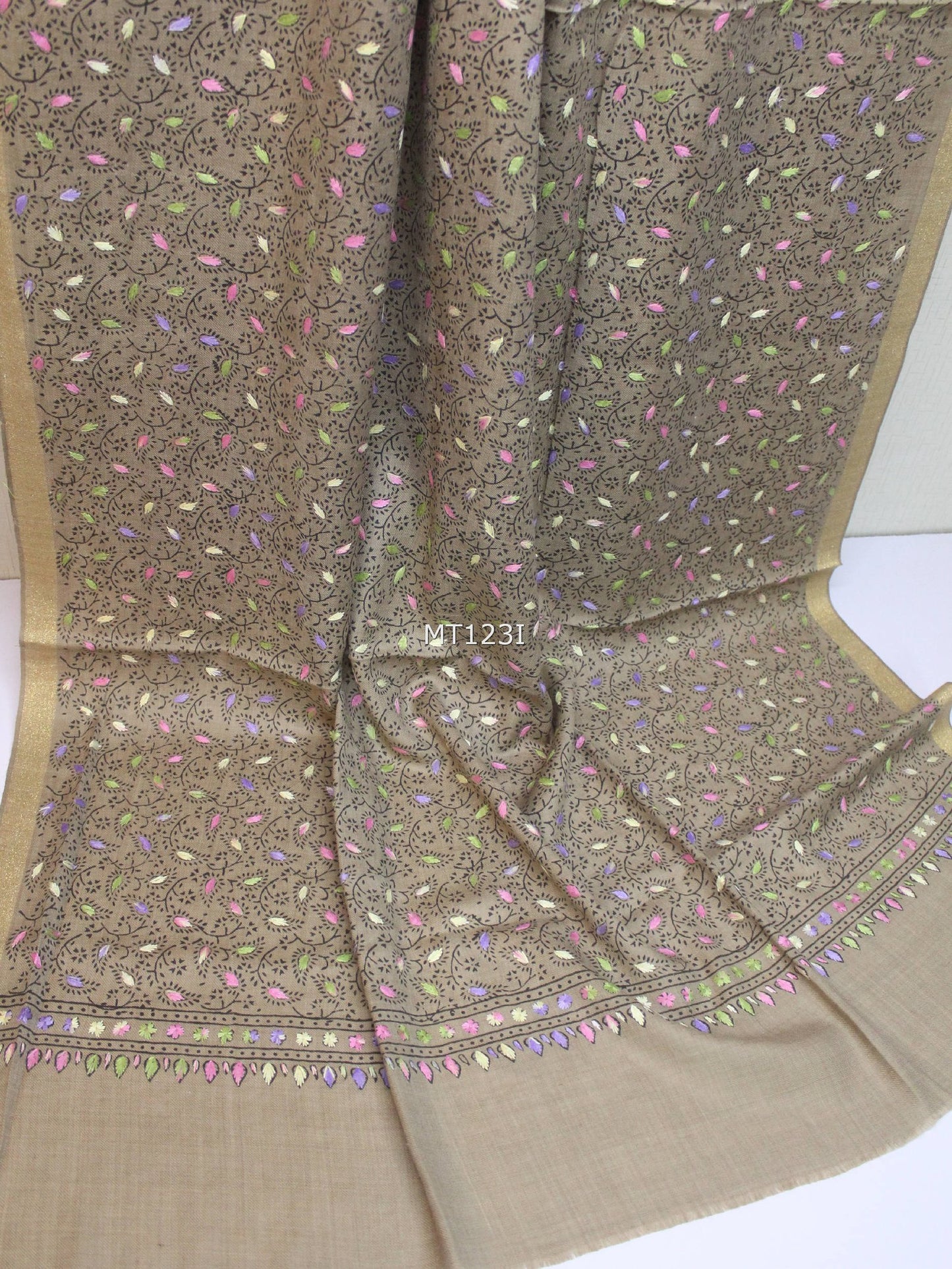 Pashmina Handmade Full Embroidered Shawl Perfect For Gifts