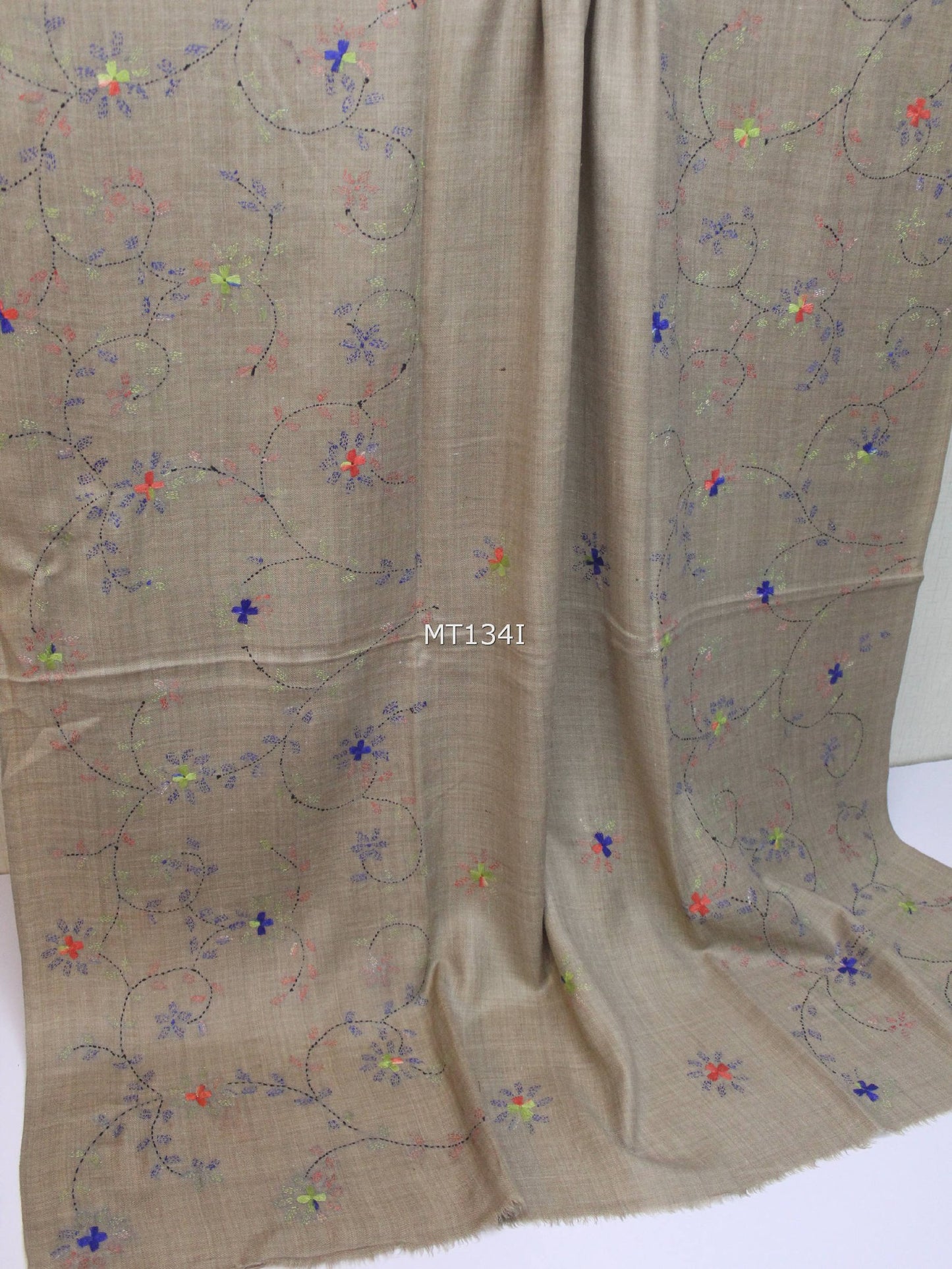 Pashmina Handmade Full Embroidered Shawl Perfect For Gifts