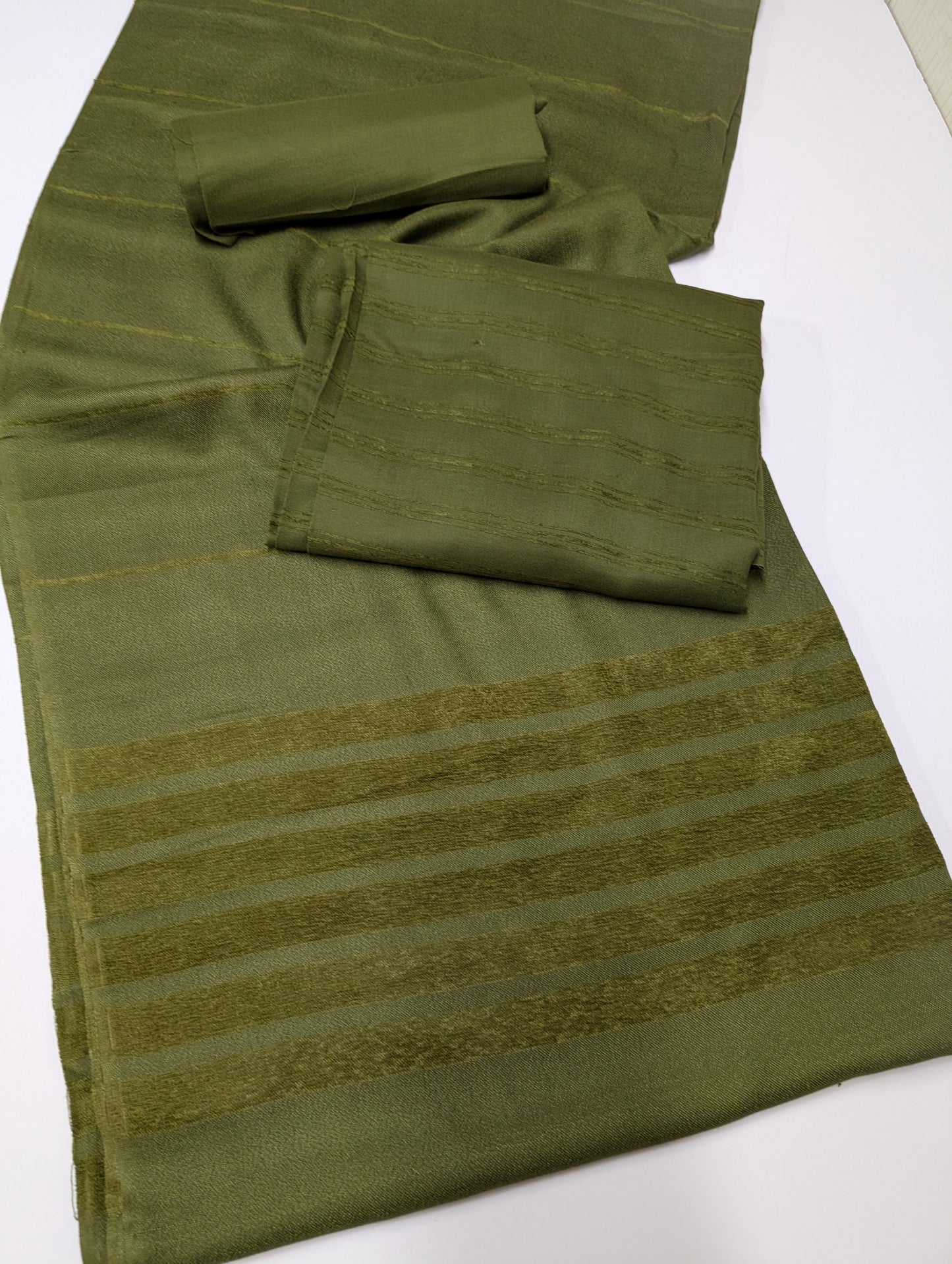 3 Piece Suit | Velvet Lining Marina Suit Allover With Shawl | New Arrival Beautiful Gift | Mehndi Green