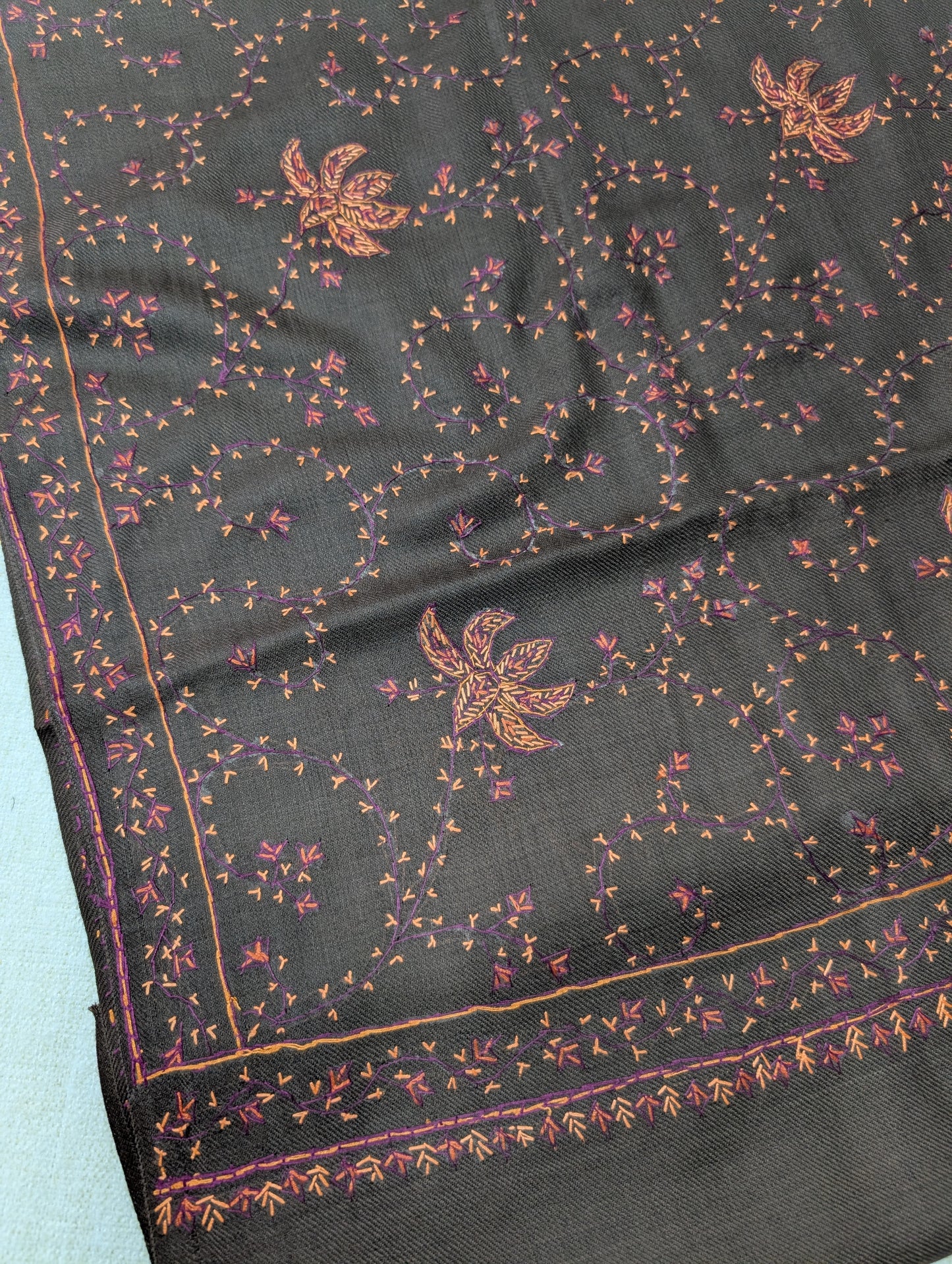 Pashmina Handmade Full Embroidered Souzni Shawl Beautiful New Design 2025 Collection Made in Kashmir