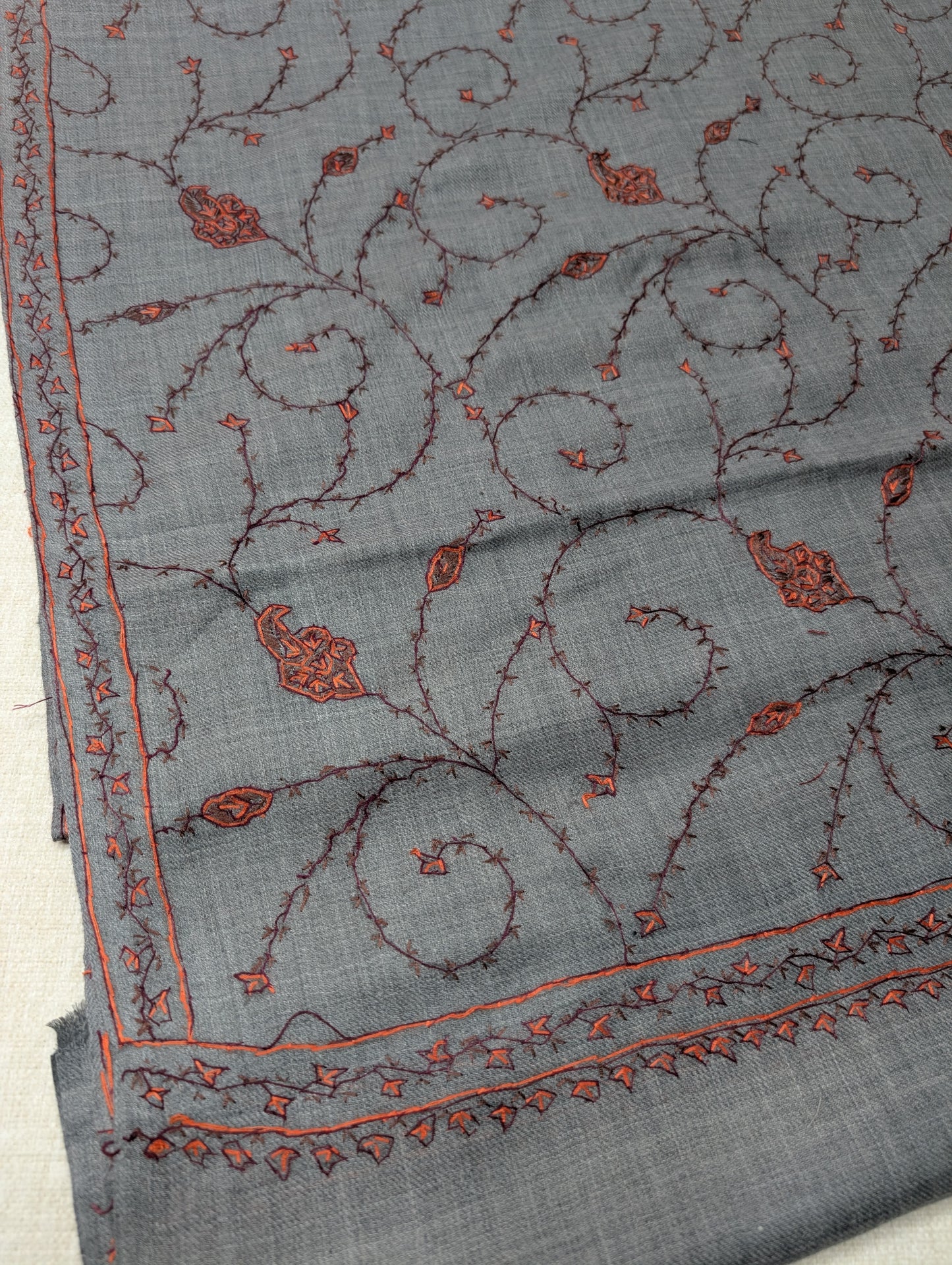 Pashmina Handmade Full Embroidered Souzni Shawl Beautiful New Design 2025 Collection Made in Kashmir