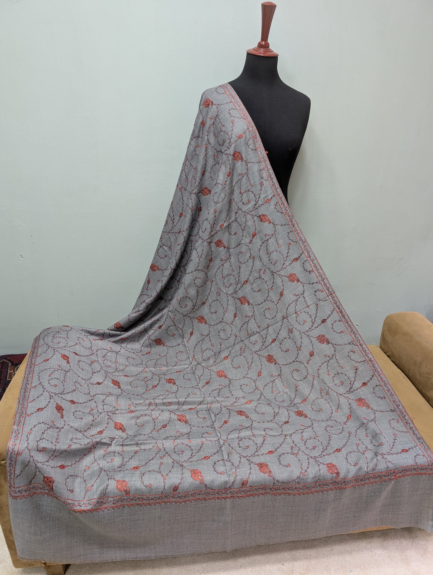 Pashmina Handmade Full Embroidered Souzni Shawl Beautiful New Design 2025 Collection Made in Kashmir