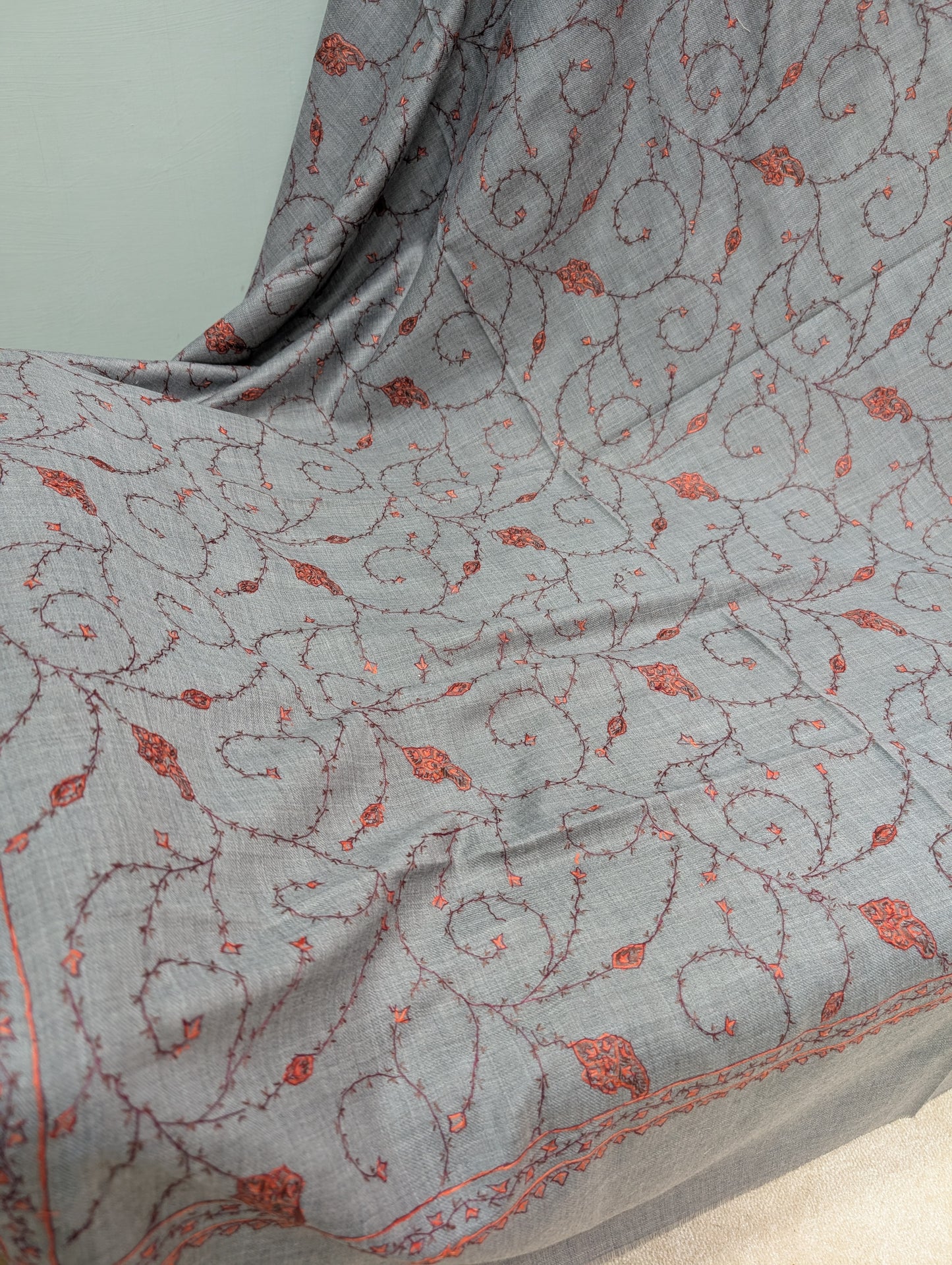 Pashmina Handmade Full Embroidered Souzni Shawl Beautiful New Design 2025 Collection Made in Kashmir
