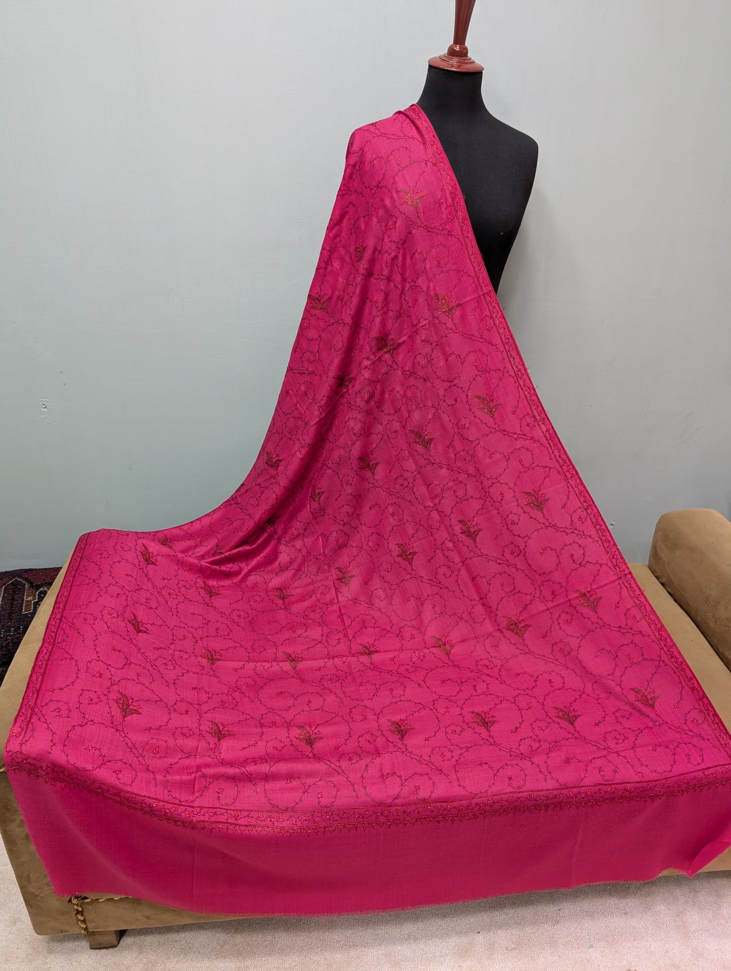Pashmina Handmade Full Embroidered Souzni Shawl Beautiful New Design 2025 Collection Made in Kashmir