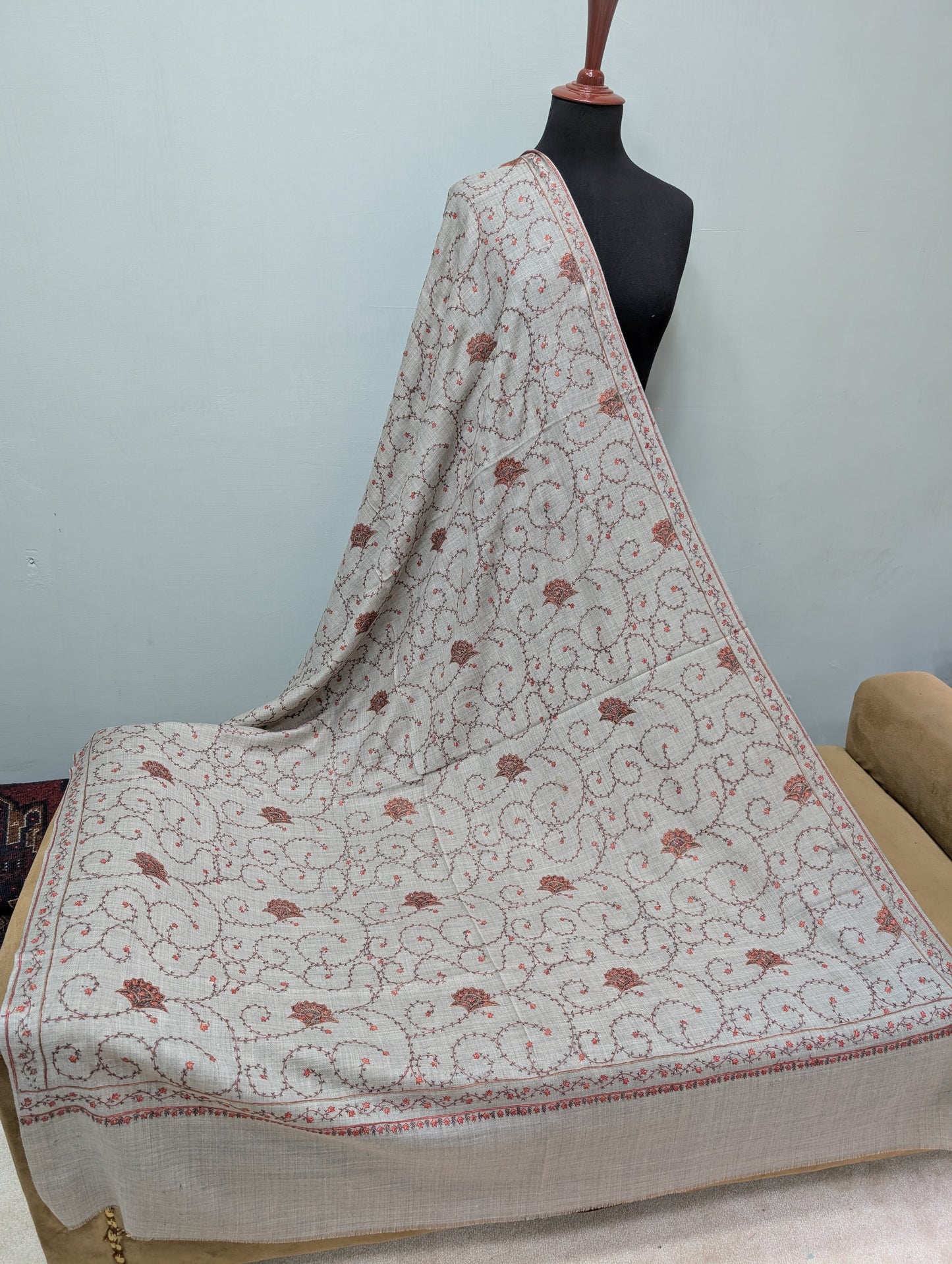Pashmina Handmade Full Embroidered Souzni Shawl Beautiful New Design 2025 Collection Made in Kashmir