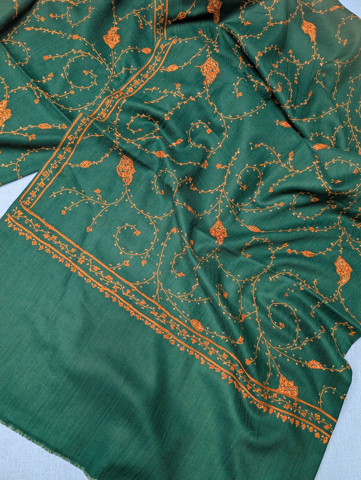 Pashmina Handmade Full Embroidered Souzni Shawl Beautiful New Design 2025 Collection Made in Kashmir