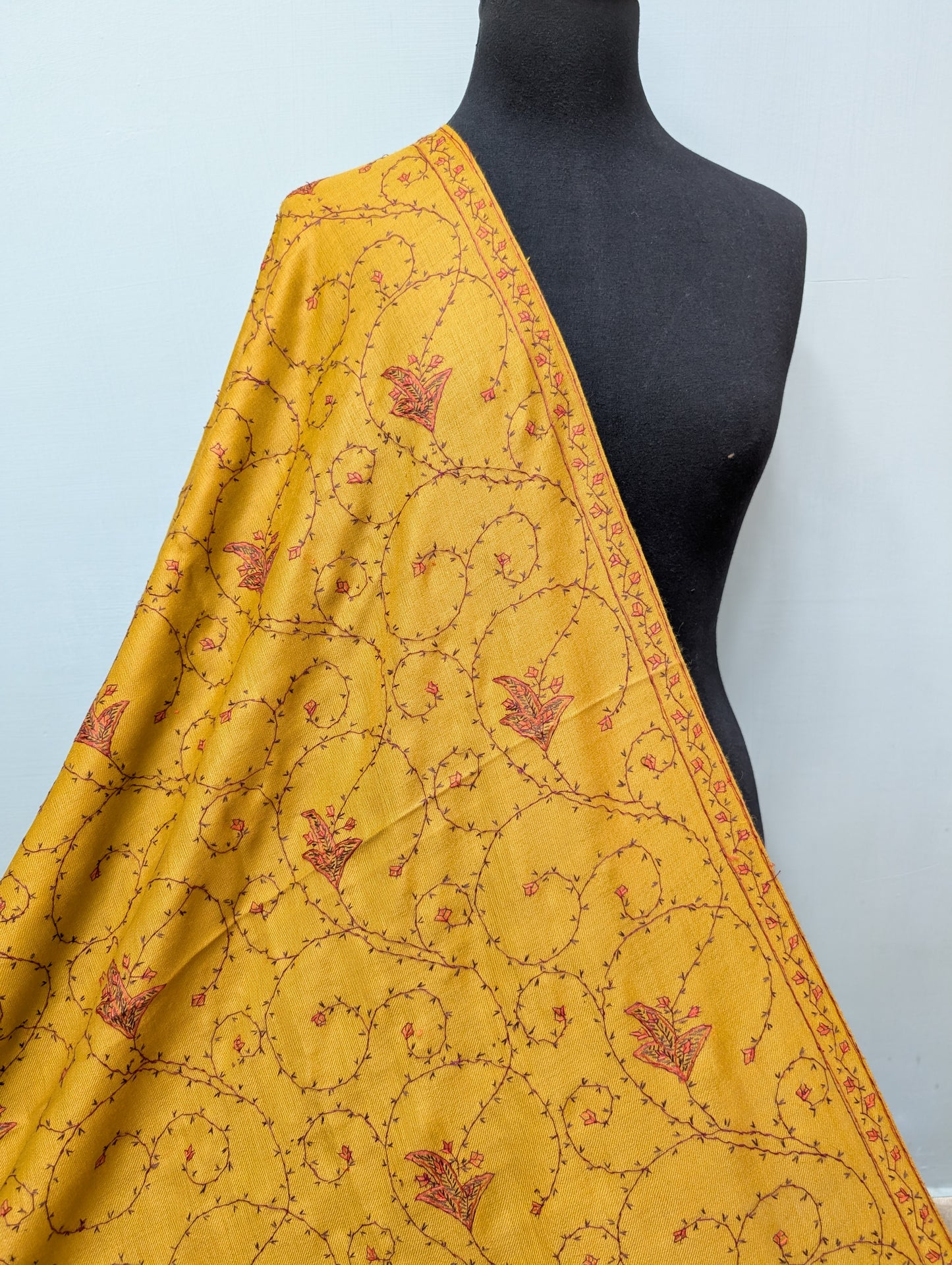 Pashmina Handmade Full Embroidered Souzni Shawl Beautiful New Design 2025 Collection Made in Kashmir