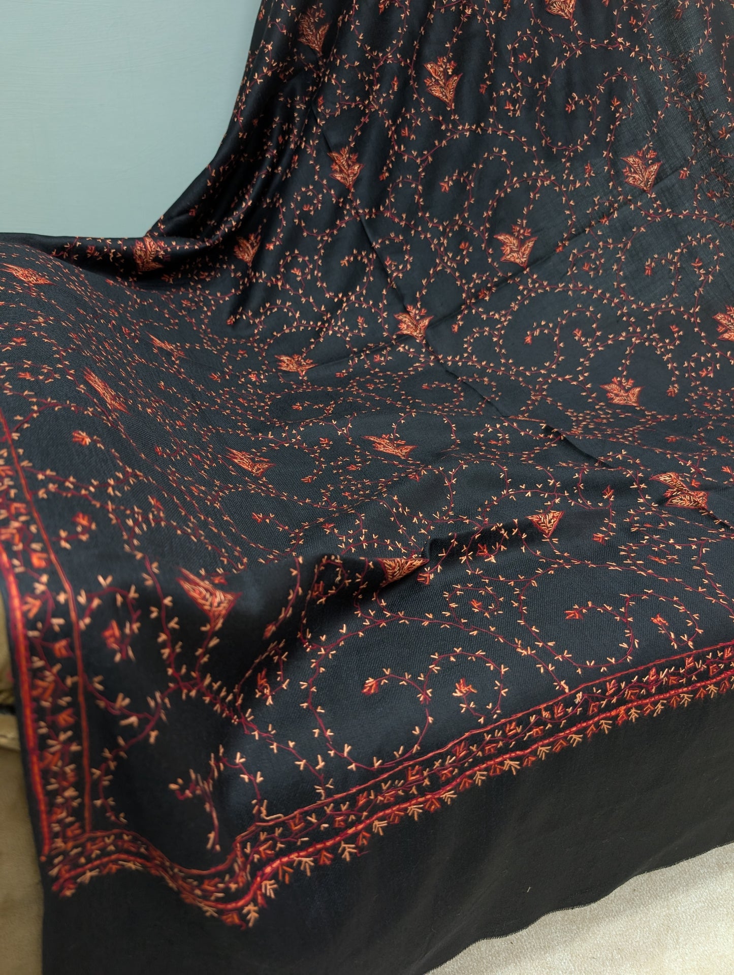 Pashmina Handmade Full Embroidered Souzni Shawl Beautiful New Design 2025 Collection Made in Kashmir