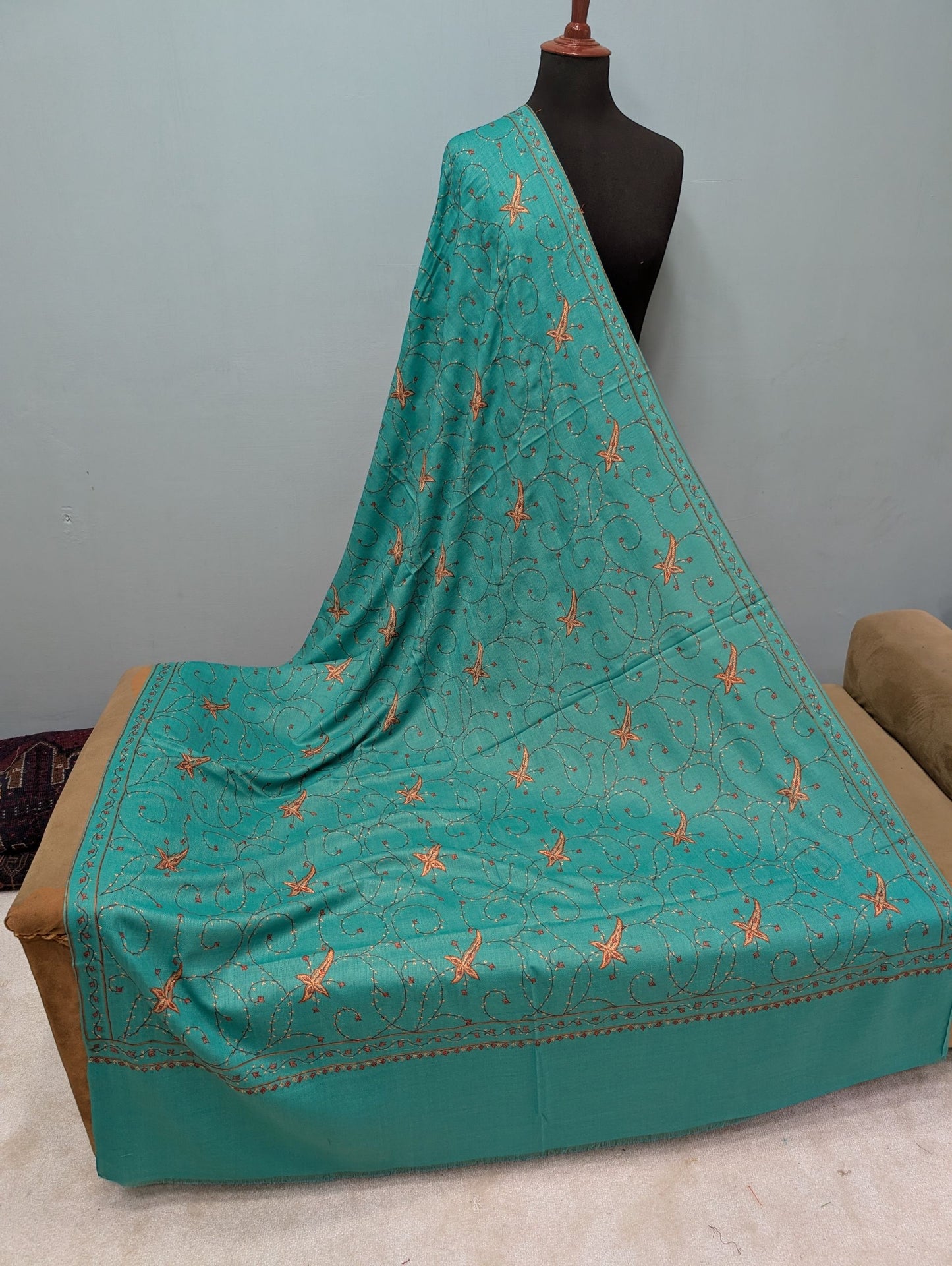 Pashmina Handmade Full Embroidered Souzni Shawl Beautiful New Design 2025 Collection Made in Kashmir