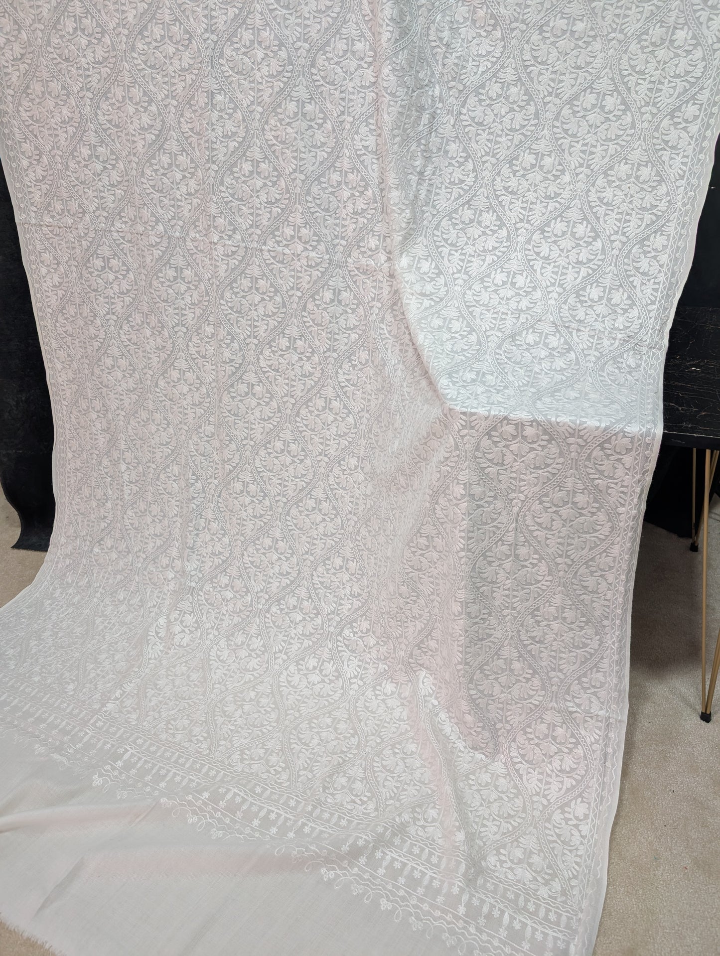 Pashmina Embroidered Shawl | Kashmiri Aar Work Embroidery Perfect Gift in Sale Price White Matka Design