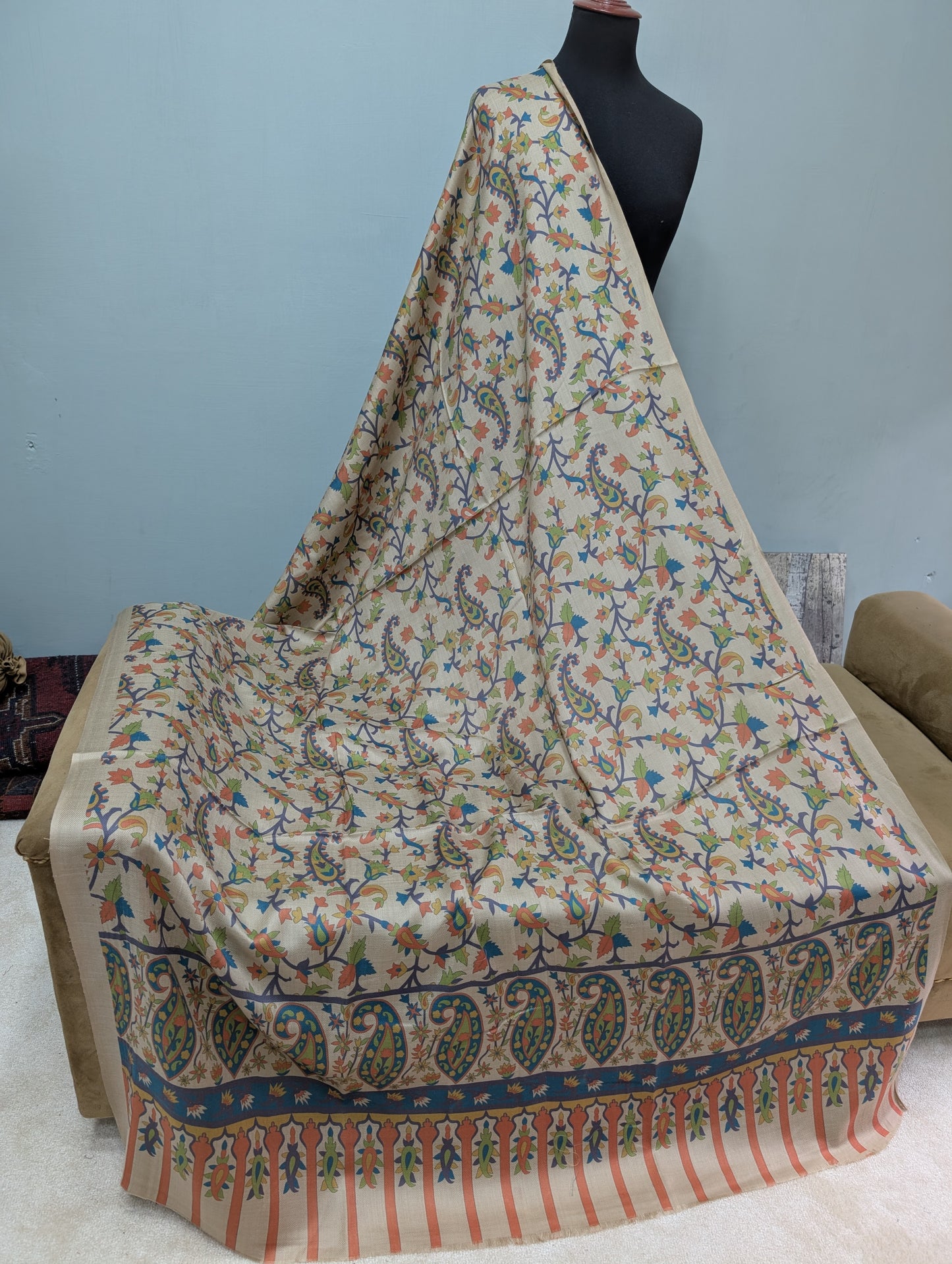 2 Piece Allover Nino Tarkashi Suit