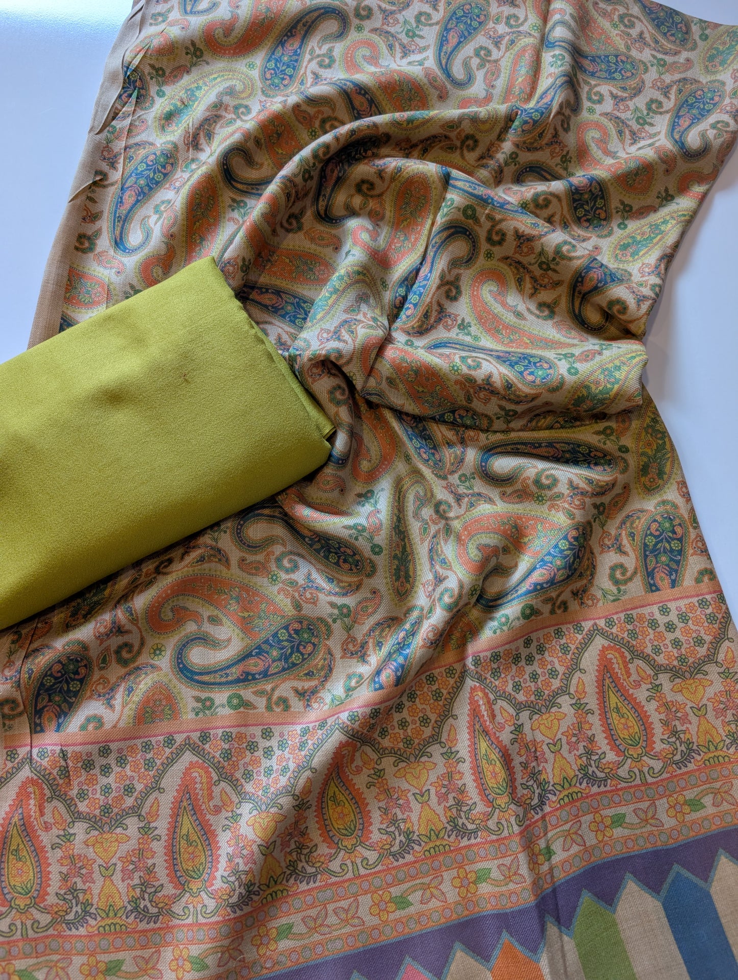2 Piece Allover Nino Tarkashi Suit